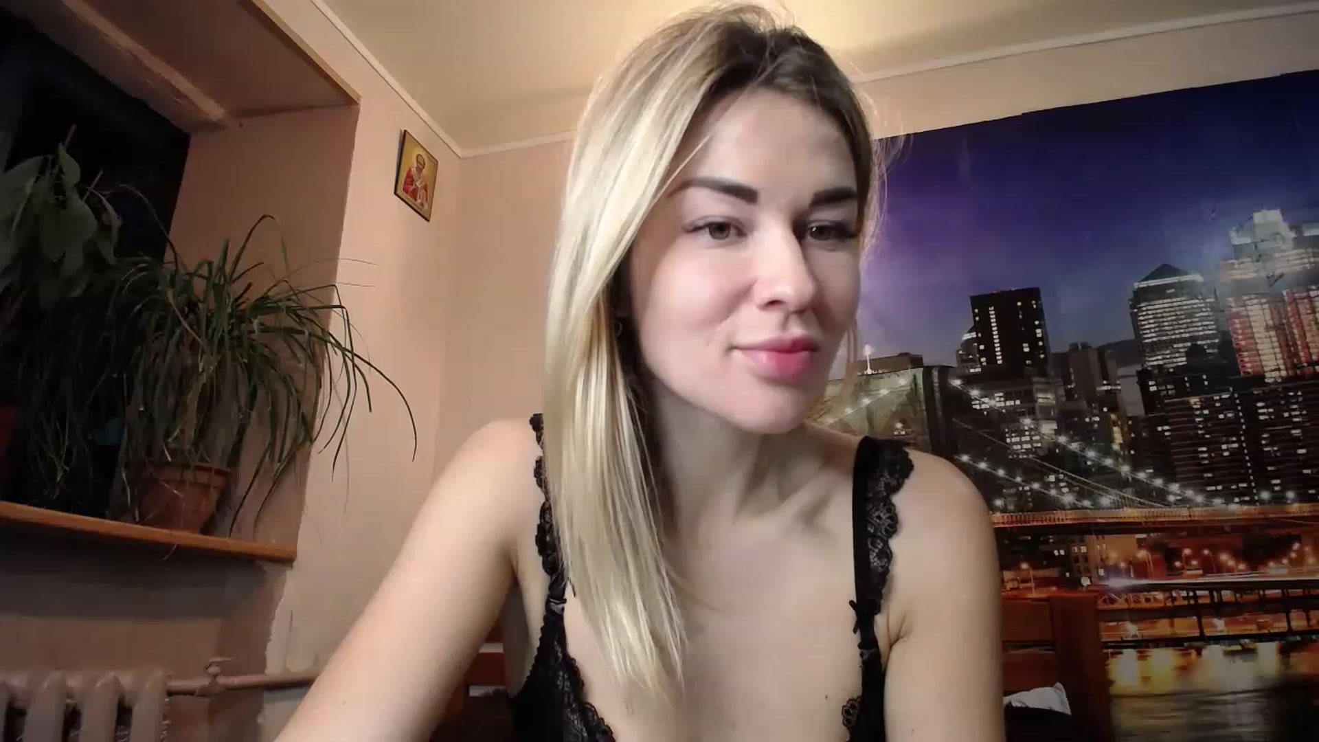 Gallery image thumbnail from Monika_Silver's myfreecams stream on, 12/07/2022, 16:12 image 1 of 20