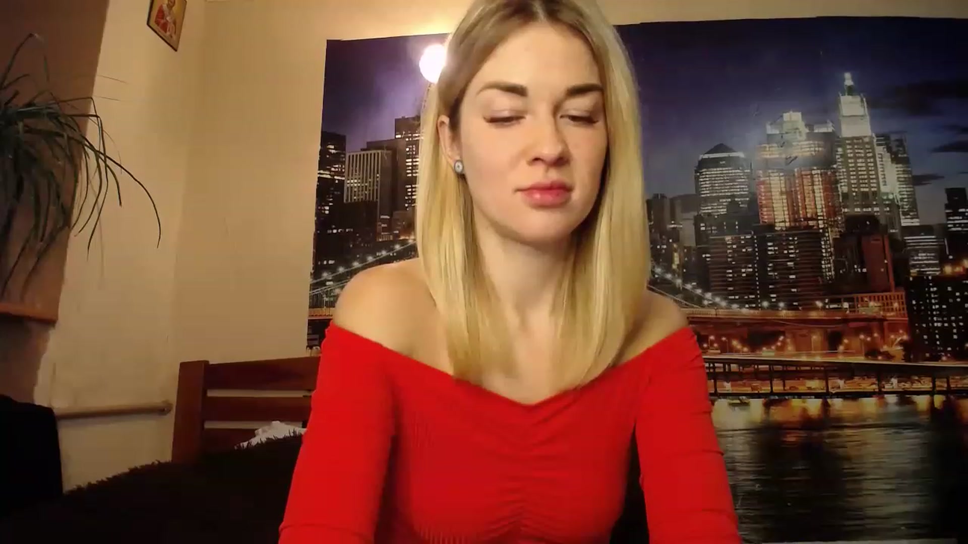 Gallery image thumbnail from Monika_Silver's myfreecams stream on, 12/08/2022, 12:39 image 16 of 20