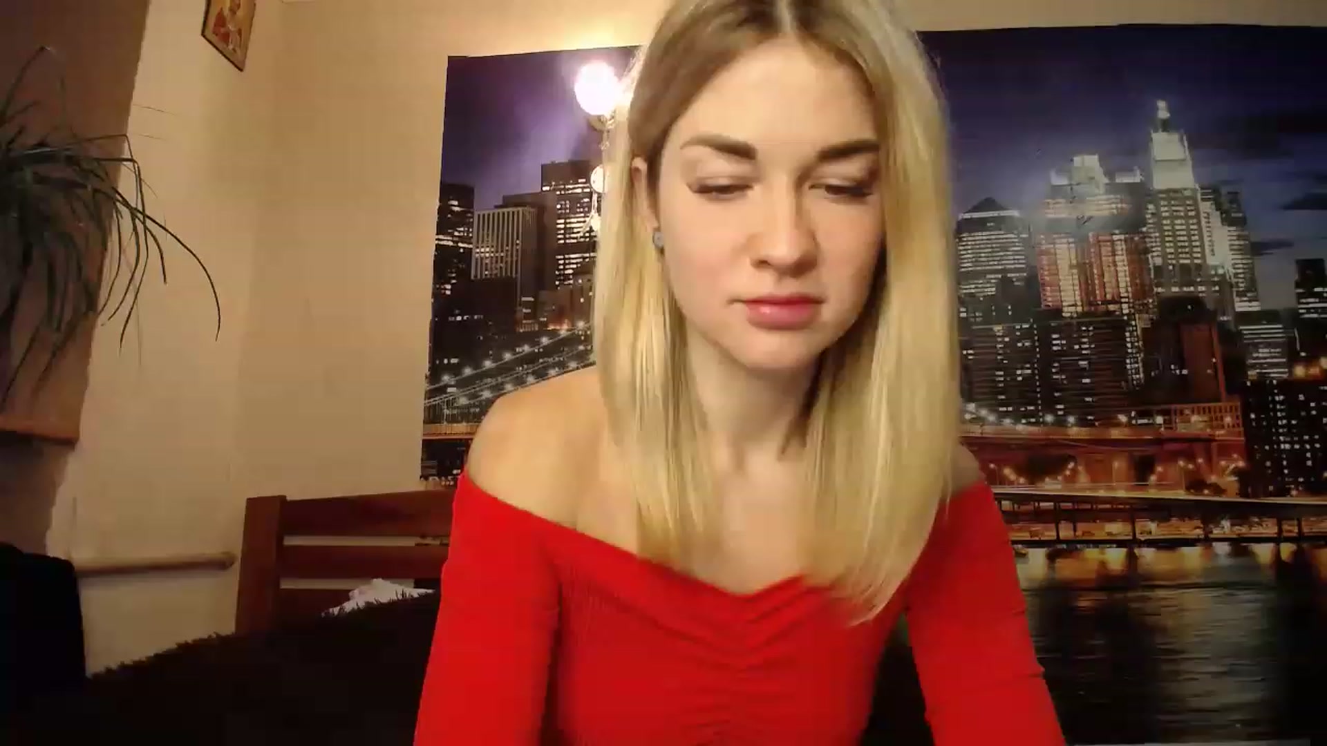 Gallery image thumbnail from Monika_Silver's myfreecams stream on, 12/08/2022, 12:39 image 17 of 20