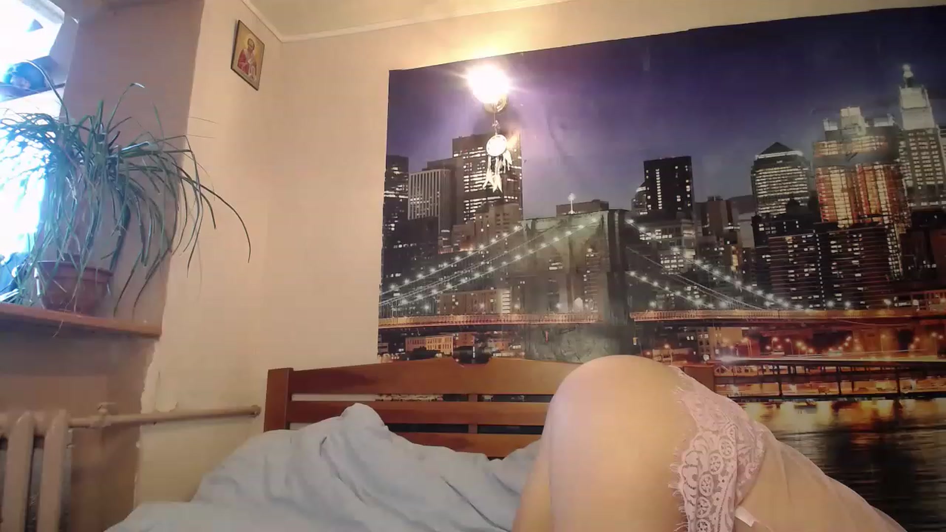 Gallery image thumbnail from Monika_Silver's myfreecams stream on, 12/21/2022, 11:31 image 3 of 20