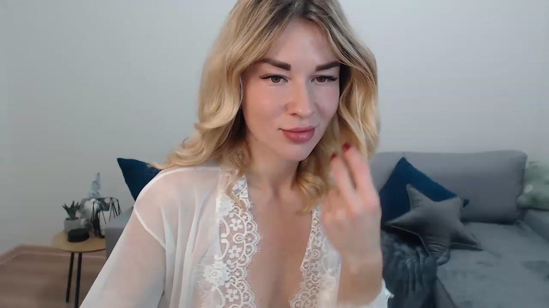 Gallery image thumbnail from Monika_Silver's myfreecams stream on, 12/23/2022, 16:36 image 8 of 20