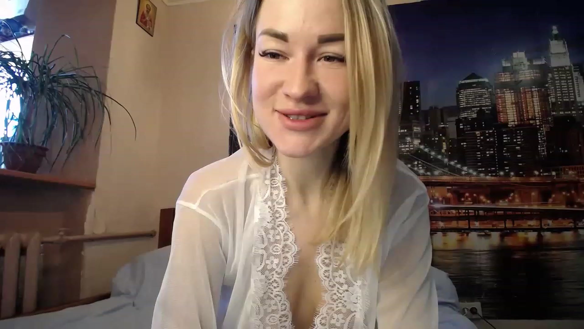 Gallery image thumbnail from Monika_Silver's myfreecams stream on, 12/28/2022, 11:41 image 2 of 20