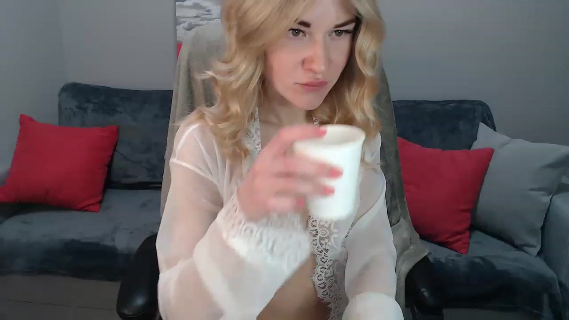 Gallery image thumbnail from Monika_Silver's myfreecams stream on, 01/31/2023, 16:14 image 15 of 20