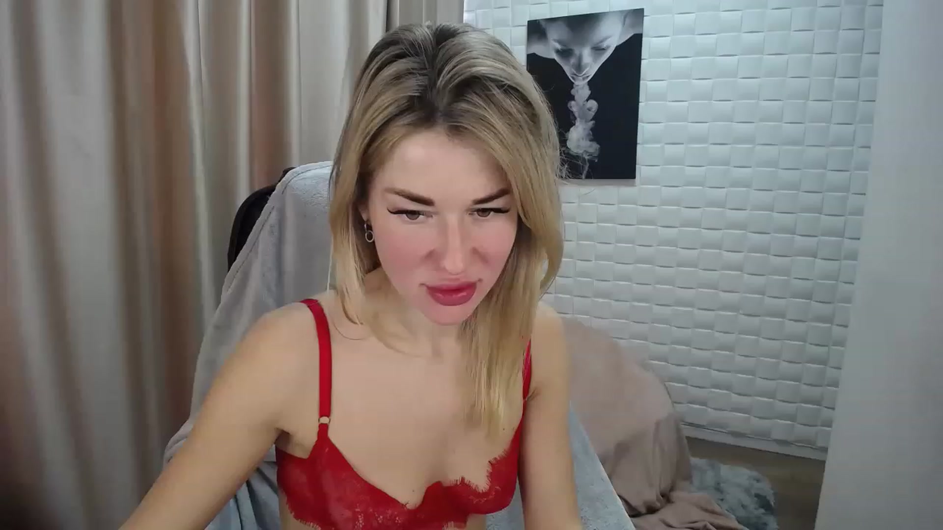 Gallery image thumbnail from Monika_Silver's myfreecams stream on, 02/22/2023, 12:31 image 2 of 20