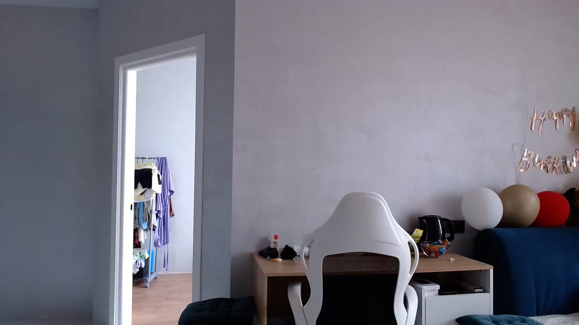 Gallery image thumbnail from Monika_lucci's myfreecams stream on, 06/19/2023, 12:29 image 8 of 20