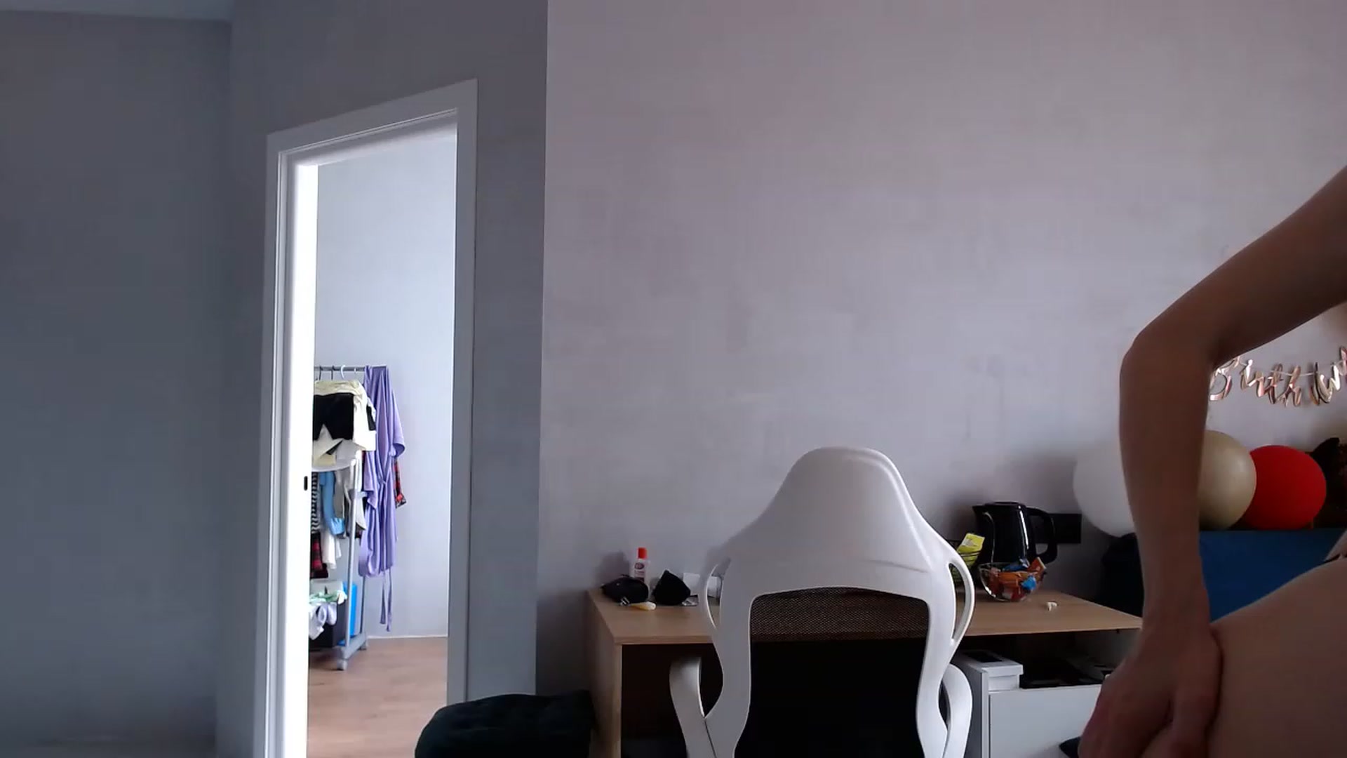 Gallery image thumbnail from Monika_lucci's myfreecams stream on, 06/19/2023, 12:29 image 12 of 20
