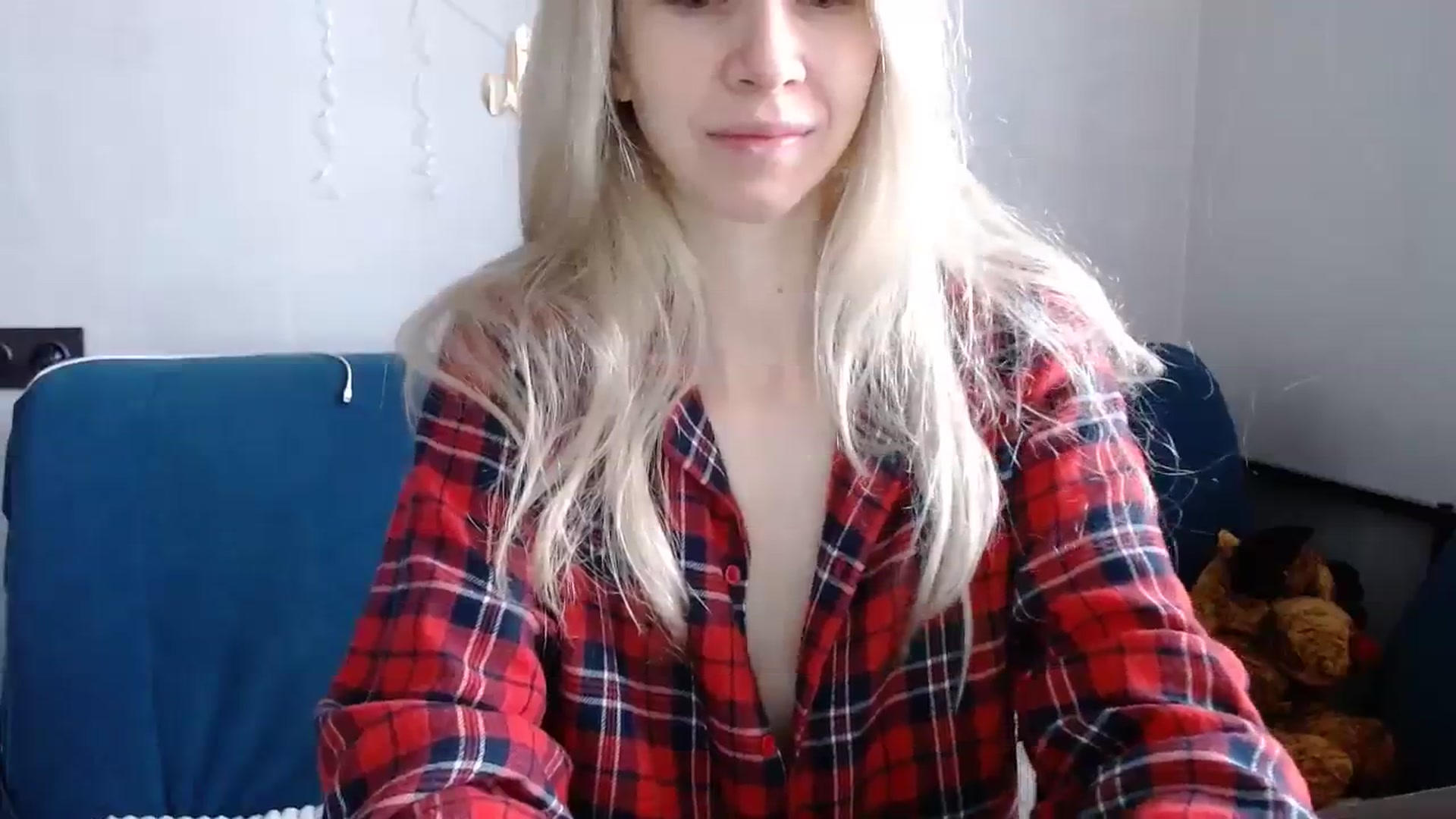 Gallery image thumbnail from Monika_lucci's myfreecams stream on, 02/12/2024, 09:52 image 2 of 20