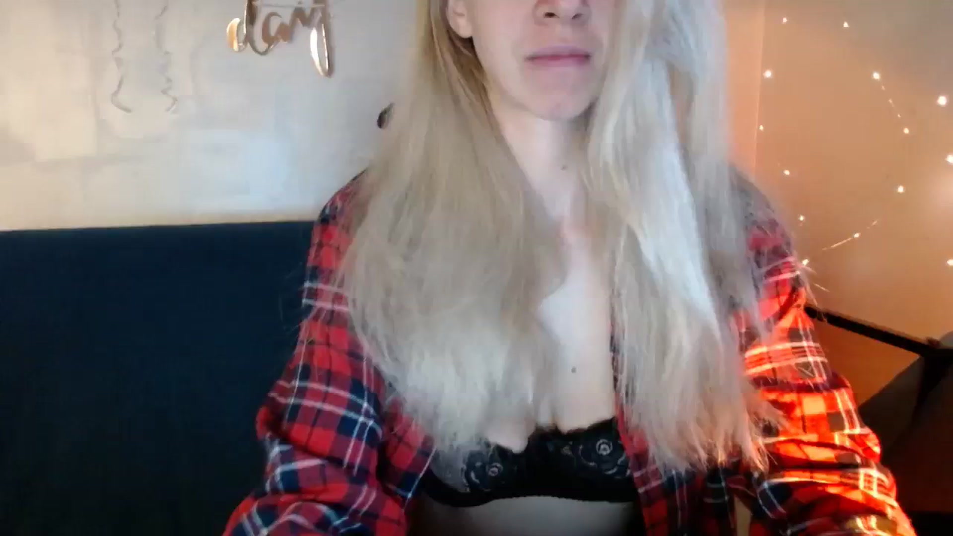 Gallery image thumbnail from Monika_lucci's myfreecams stream on, 02/16/2024, 15:07 image 1 of 20