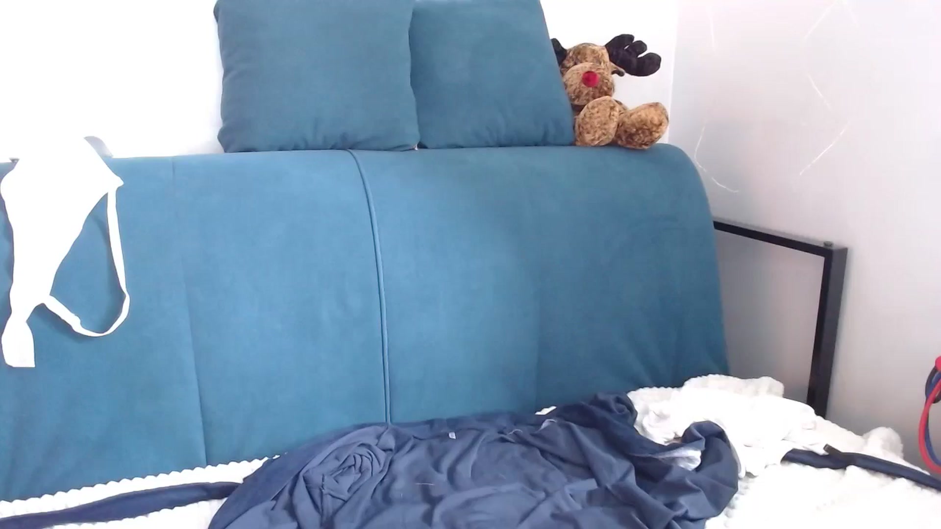Gallery image thumbnail from Monika_lucci's myfreecams stream on, 04/21/2024, 12:53 image 19 of 20