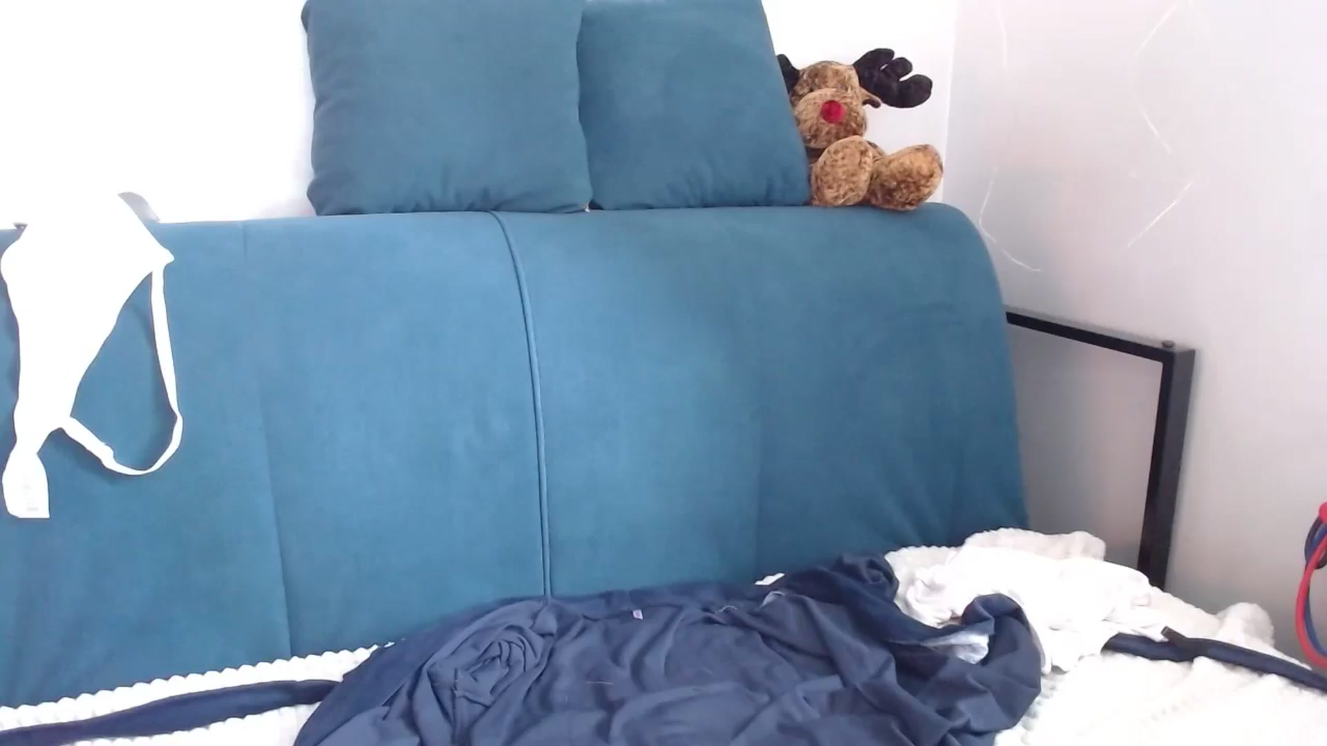 Gallery image thumbnail from Monika_lucci's myfreecams stream on, 04/21/2024, 12:53 image 20 of 20