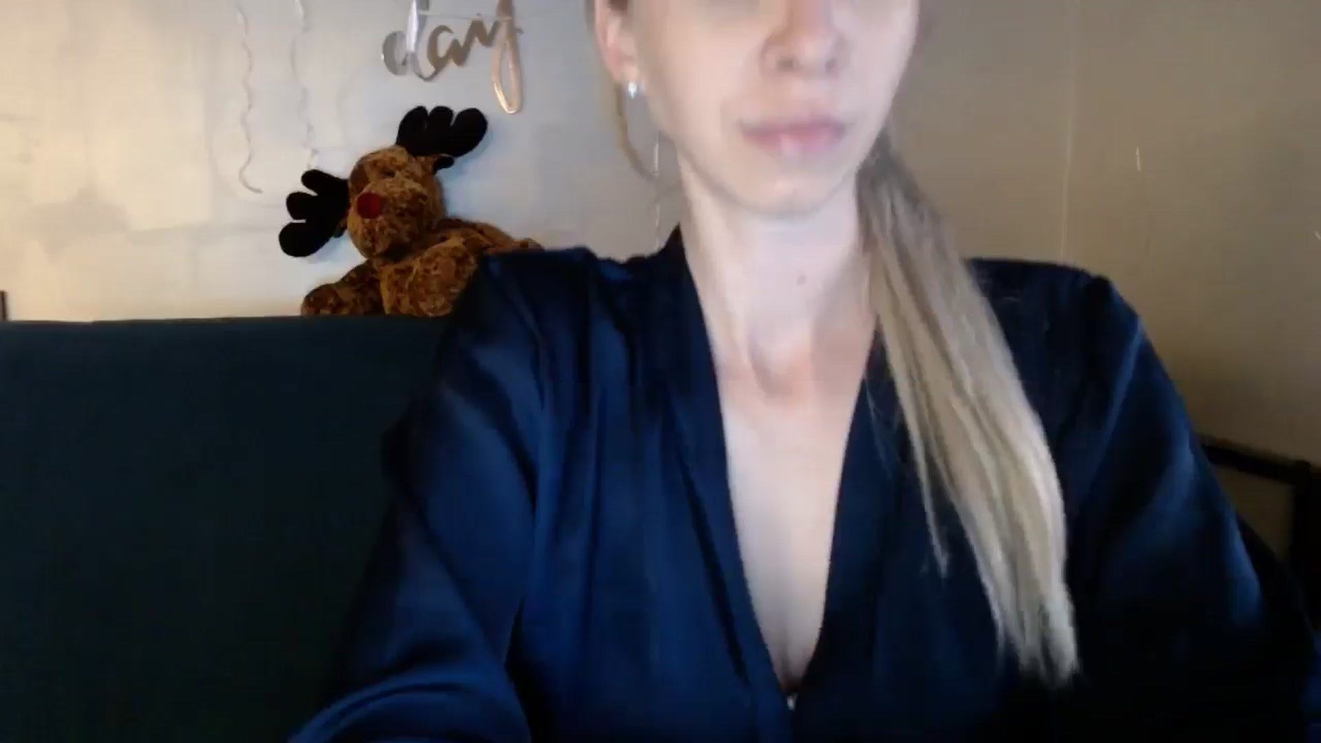 Gallery image thumbnail from Monika_lucci's myfreecams stream on, 06/04/2024, 17:48 image 4 of 20