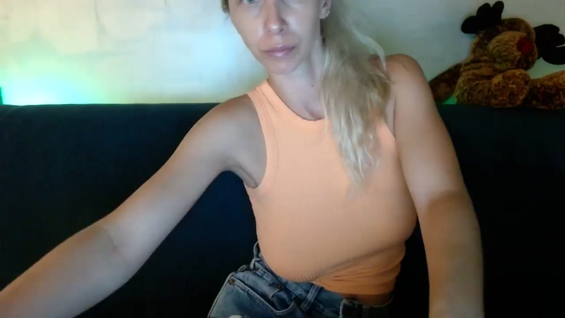Gallery image thumbnail from Monika_lucci's myfreecams stream on, 07/16/2024, 18:55 image 19 of 20