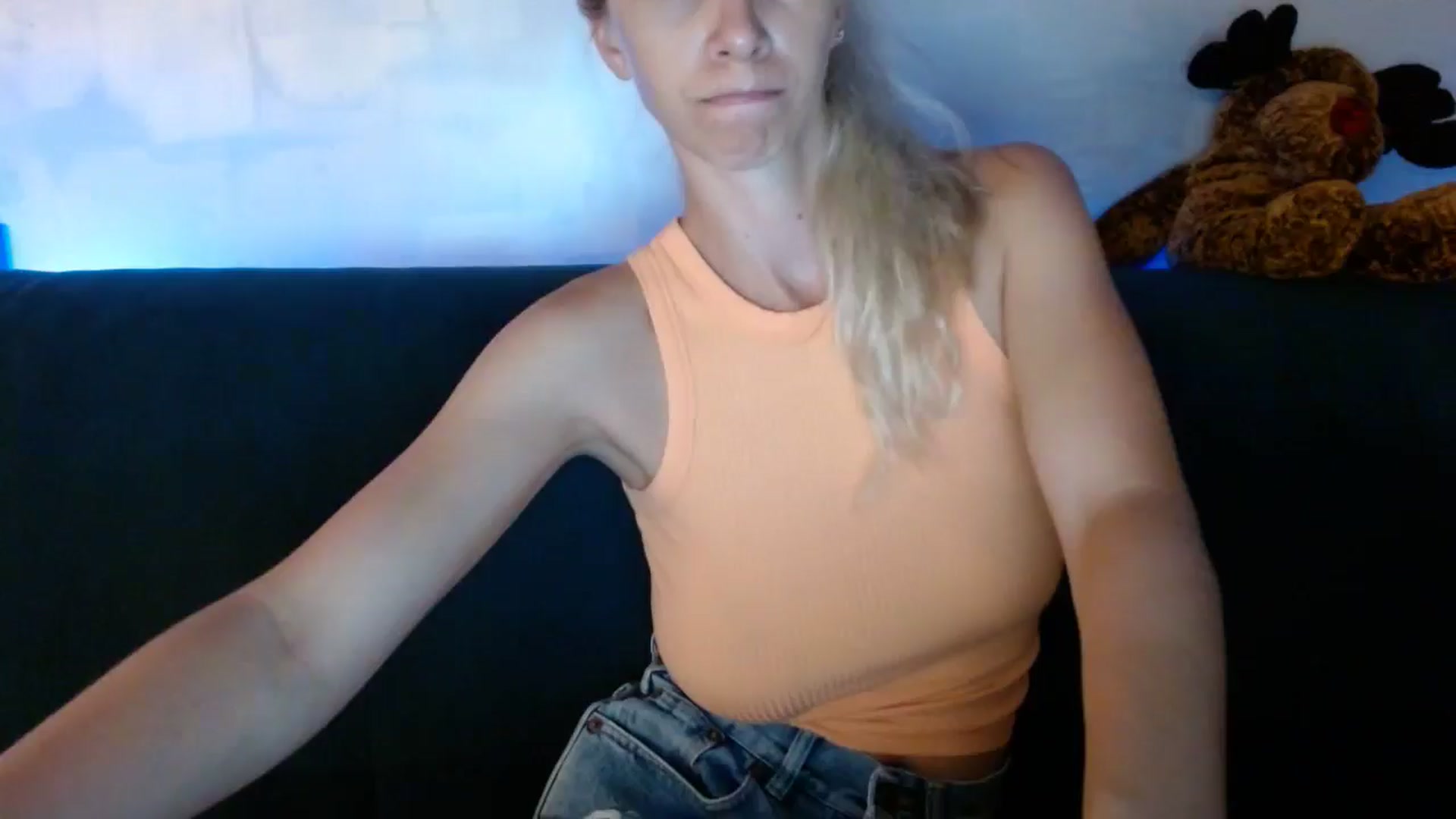 Gallery image thumbnail from Monika_lucci's myfreecams stream on, 07/16/2024, 18:55 image 20 of 20