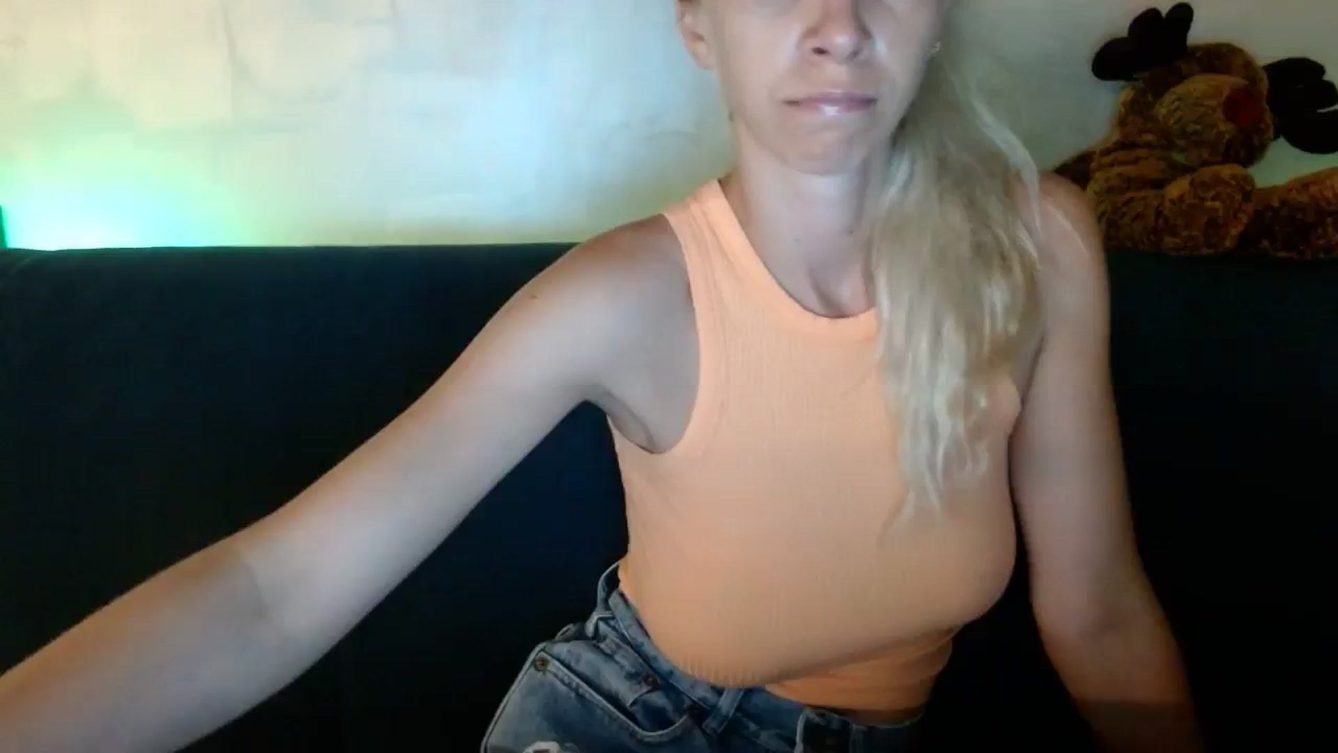 Gallery image thumbnail from Monika_lucci's myfreecams stream on, 07/16/2024, 18:55 image 18 of 20