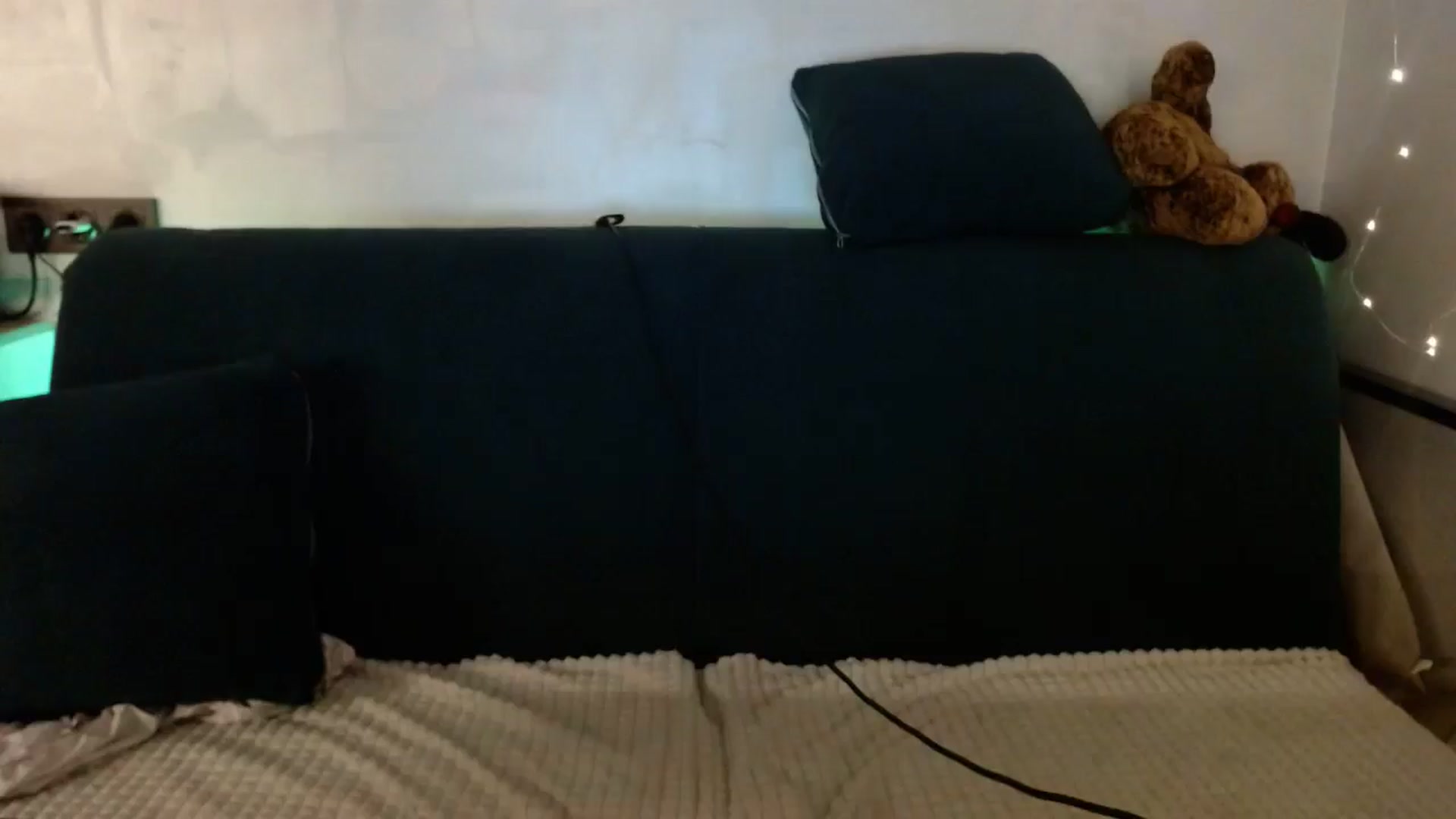 Gallery image thumbnail from Monika_lucci's myfreecams stream on, 07/28/2024, 19:32 image 14 of 20