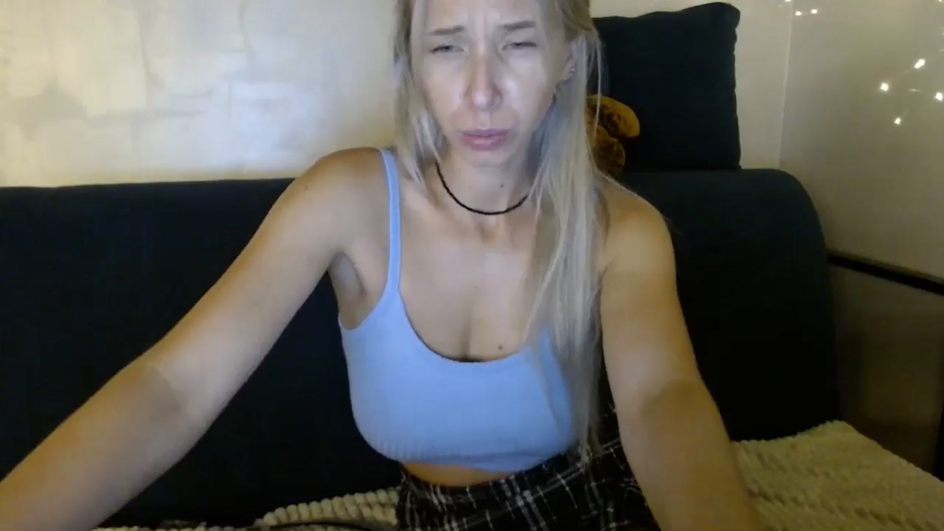 Gallery image thumbnail from Monika_lucci's myfreecams stream on, 08/17/2024, 19:34 image 13 of 20