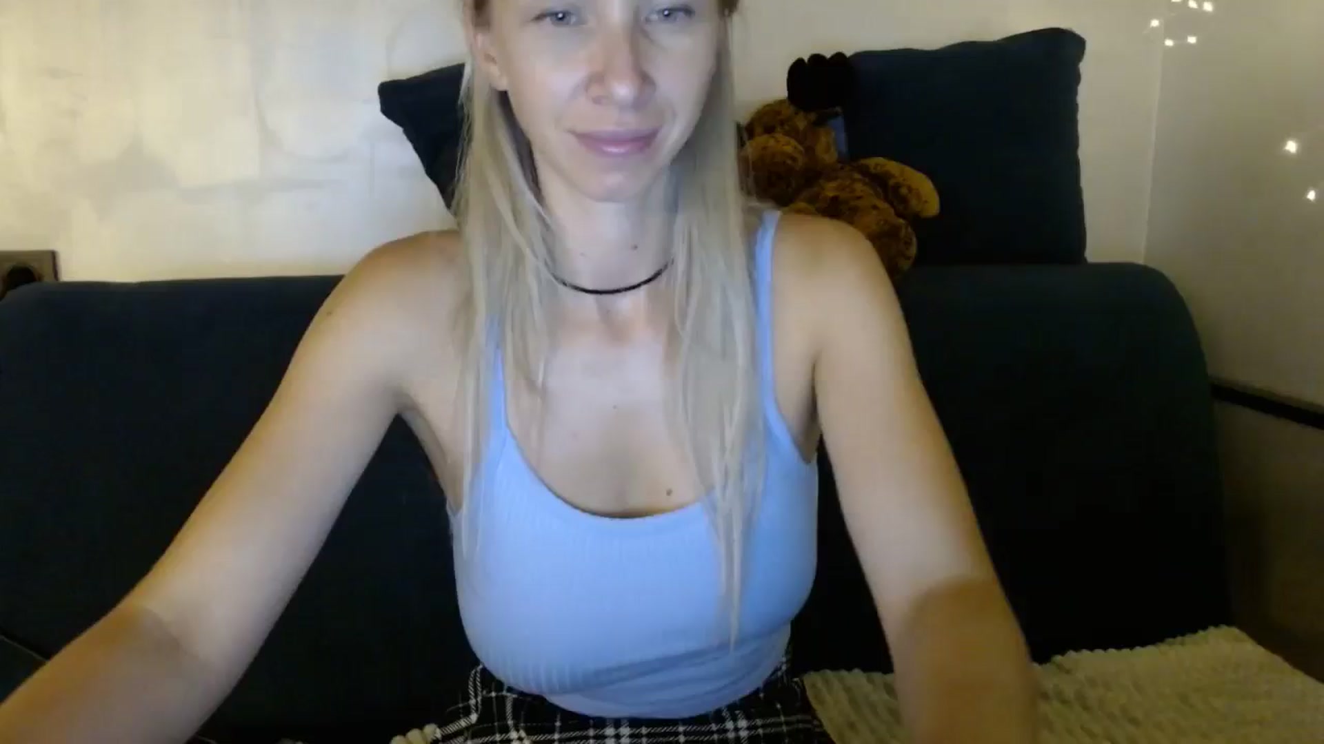 Gallery image thumbnail from Monika_lucci's myfreecams stream on, 08/17/2024, 19:34 image 1 of 20