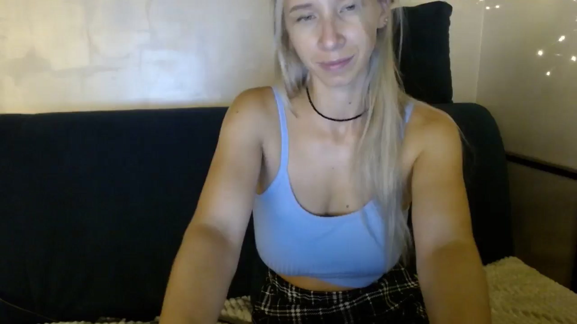 Gallery image thumbnail from Monika_lucci's myfreecams stream on, 08/17/2024, 19:34 image 12 of 20