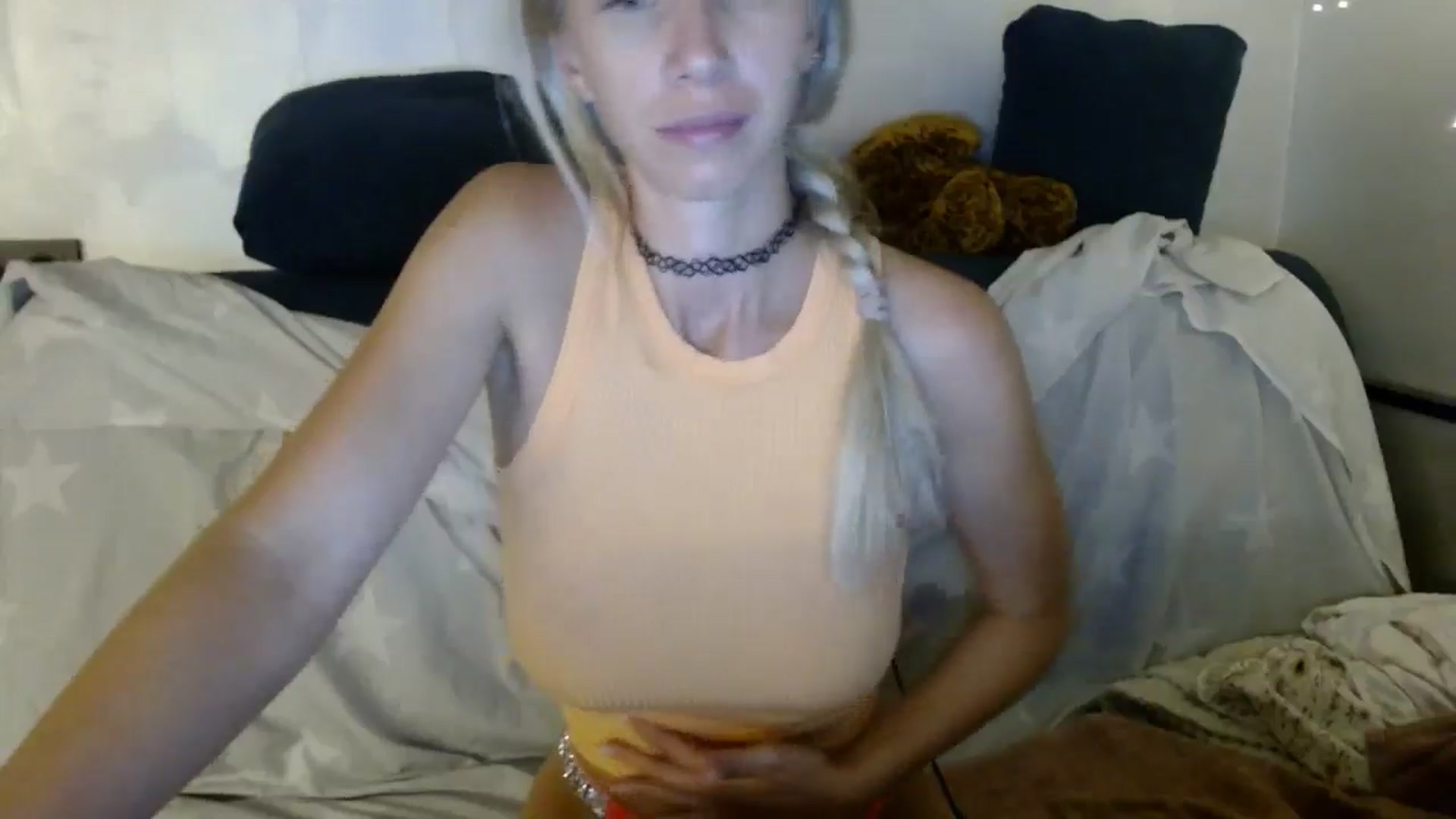 Gallery image thumbnail from Monika_lucci's myfreecams stream on, 08/24/2024, 20:37 image 9 of 20