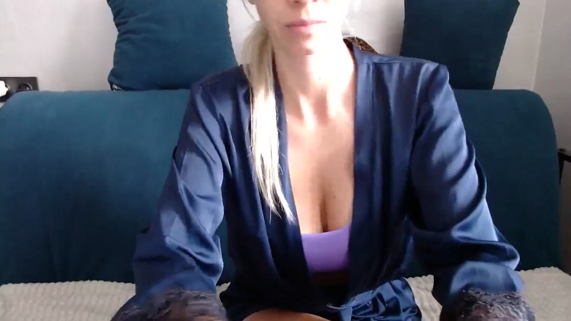 Gallery image thumbnail from Monika_lucci's myfreecams stream on, 09/04/2024, 09:22 image 17 of 20