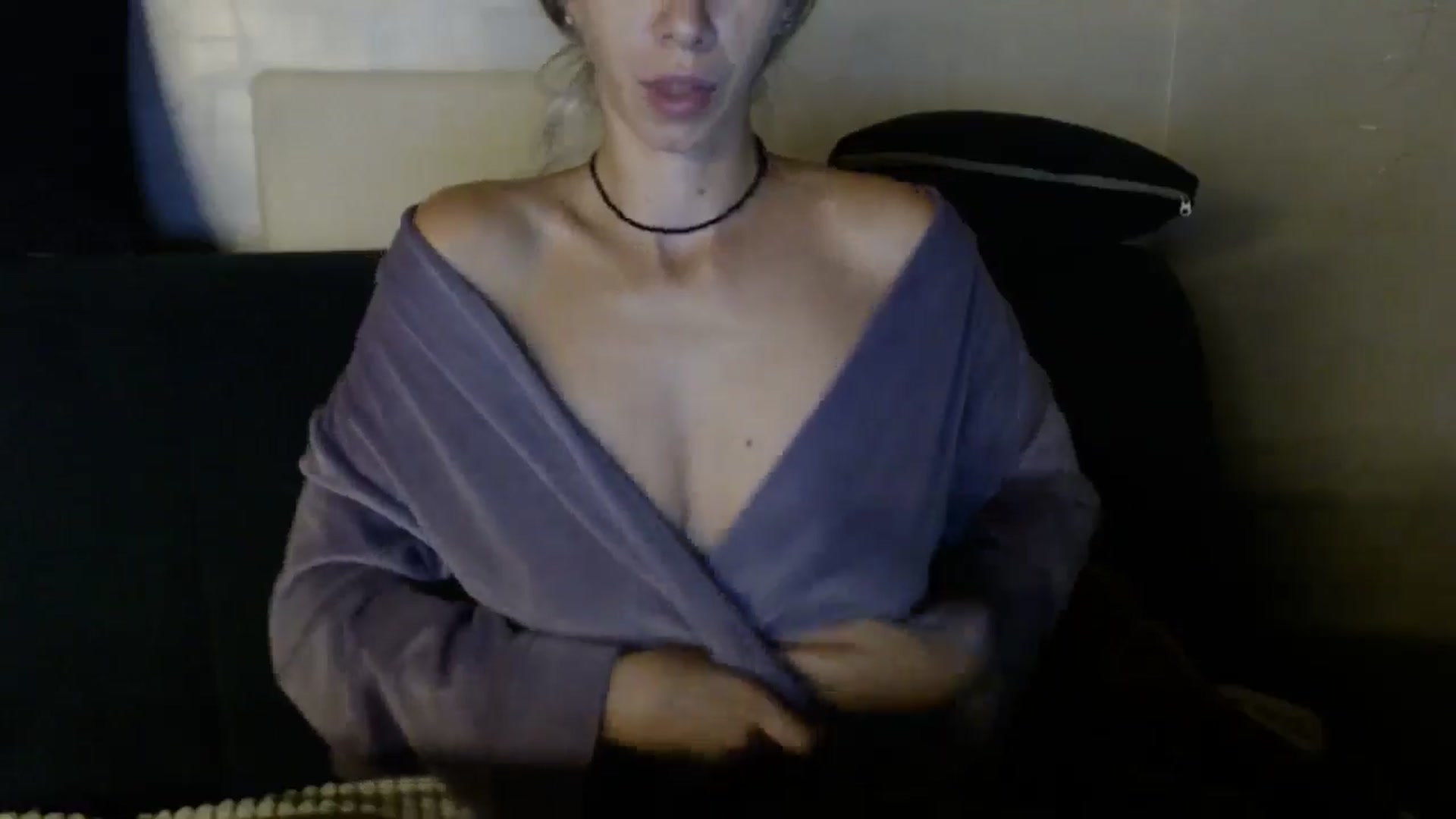Gallery image thumbnail from Monika_lucci's myfreecams stream on, 09/26/2024, 17:35 image 5 of 20