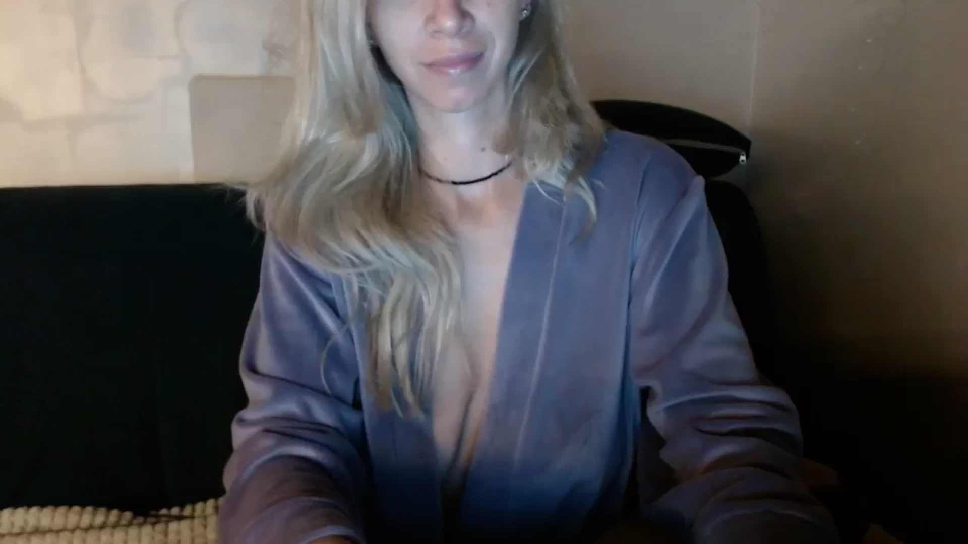 Gallery image thumbnail from Monika_lucci's myfreecams stream on, 09/26/2024, 17:35 image 20 of 20