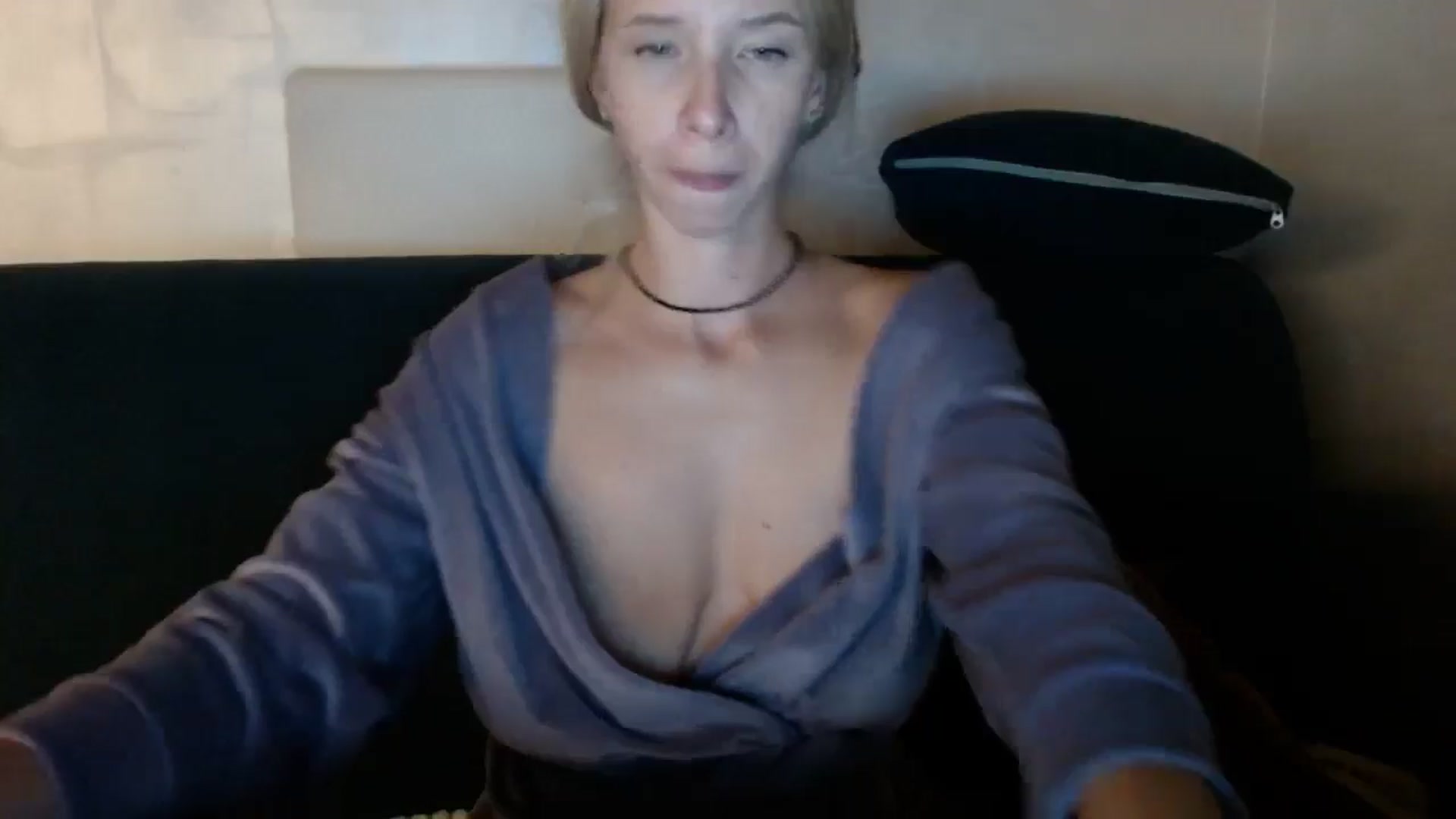 Gallery image thumbnail from Monika_lucci's myfreecams stream on, 09/26/2024, 17:35 image 12 of 20