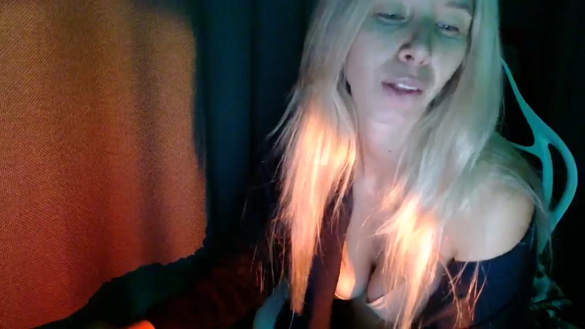 Gallery image thumbnail from Monika_lucci's myfreecams stream on, 10/07/2024, 20:52 image 16 of 20