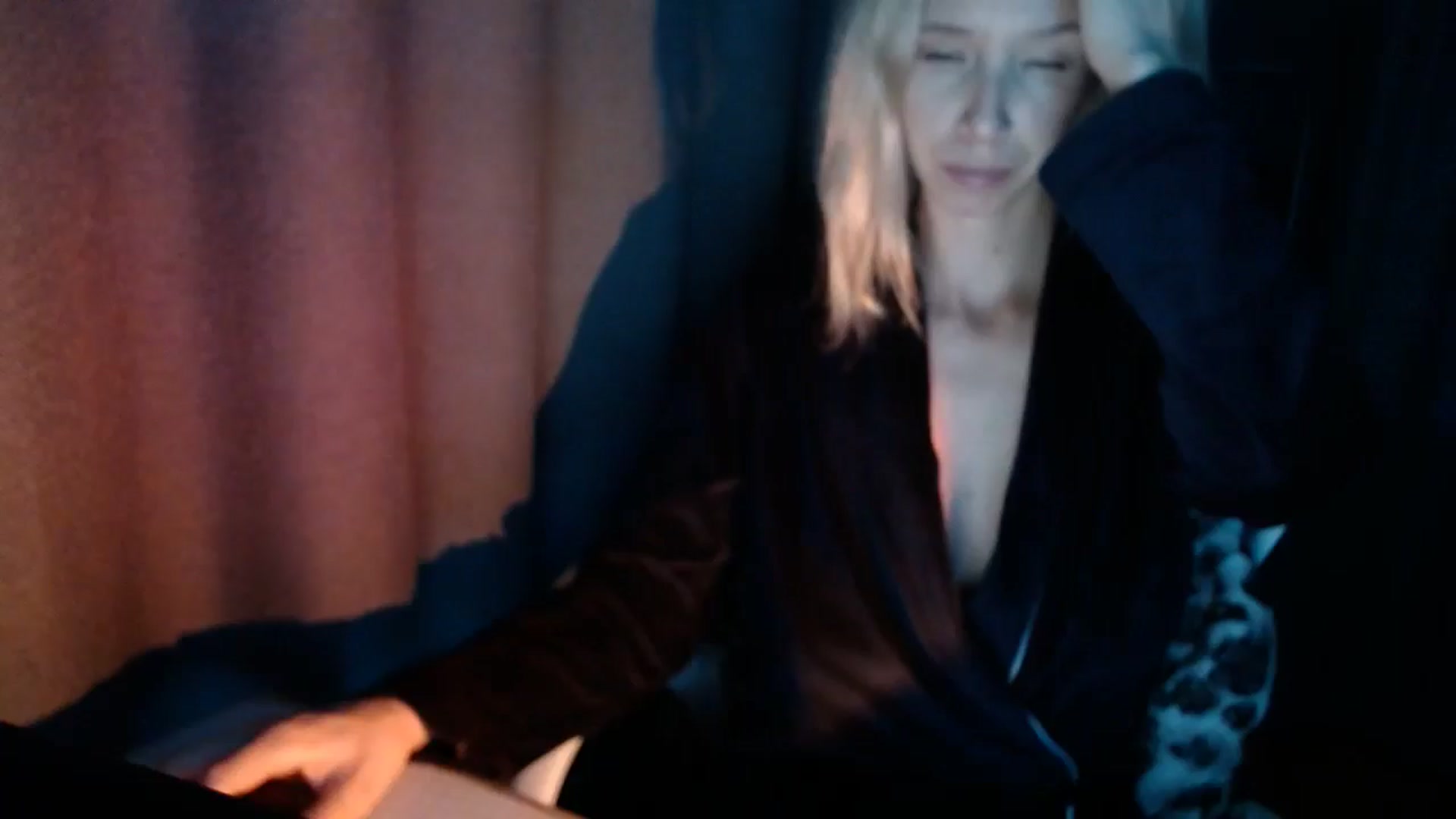Gallery image thumbnail from Monika_lucci's myfreecams stream on, 10/08/2024, 18:39 image 12 of 20
