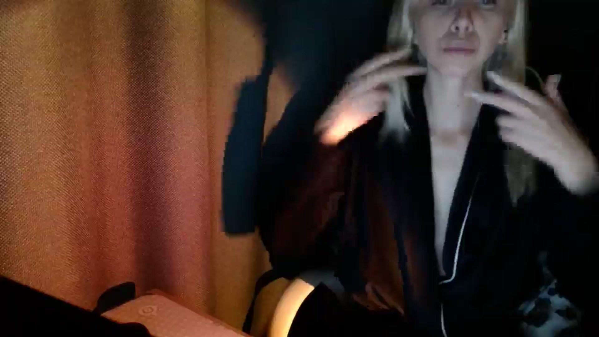 Gallery image thumbnail from Monika_lucci's myfreecams stream on, 10/08/2024, 18:39 image 6 of 20