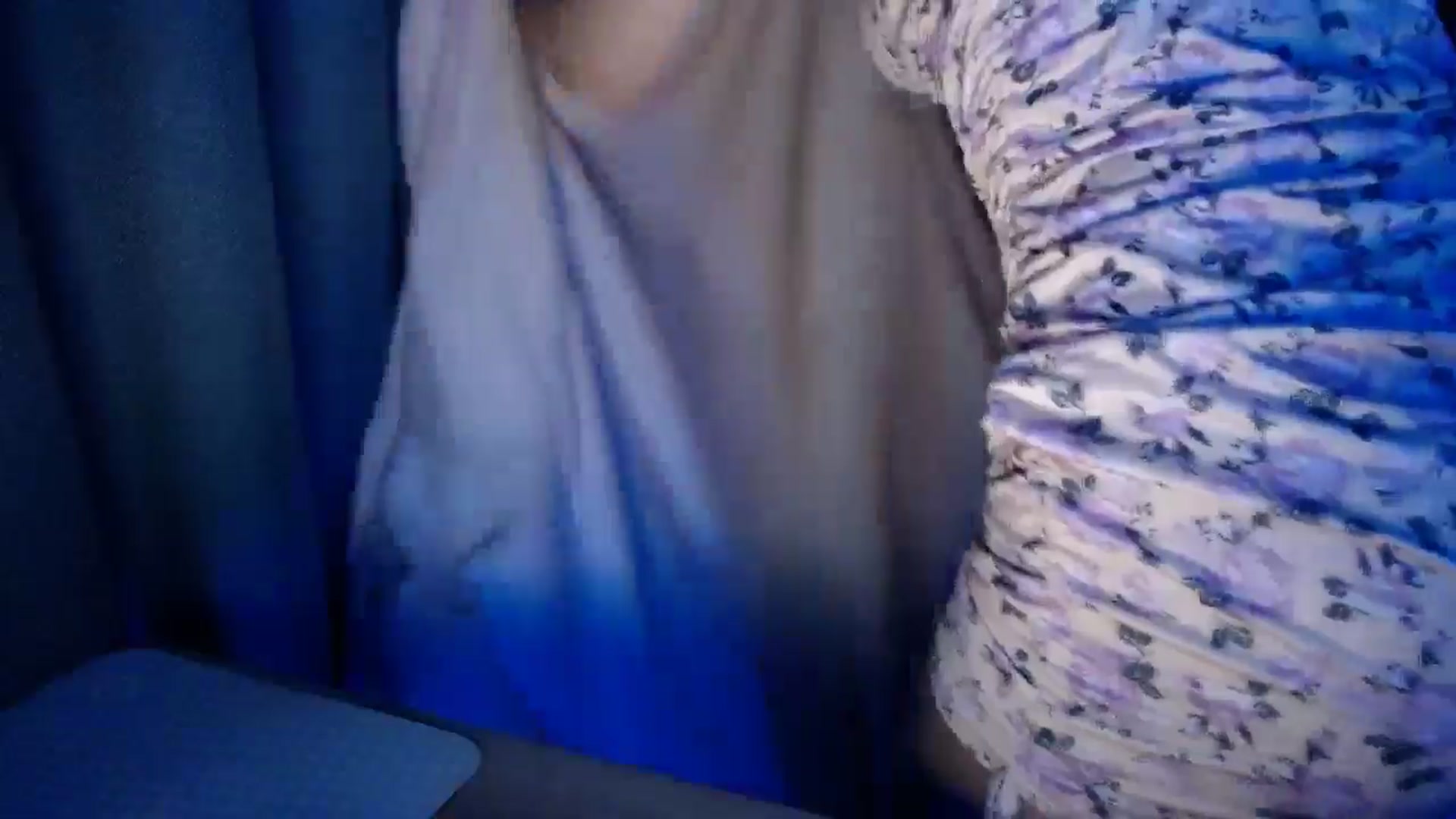 Gallery image thumbnail from Monika_lucci's myfreecams stream on, 10/14/2024, 20:11 image 15 of 20