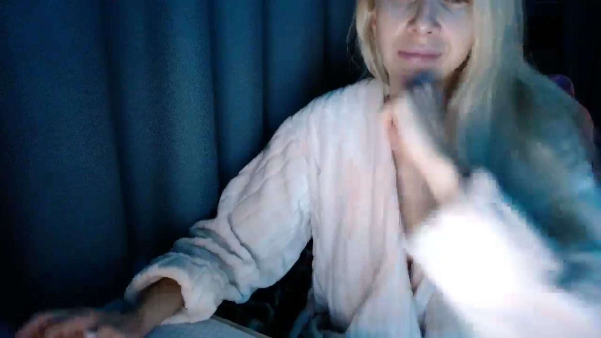 Gallery image thumbnail from Monika_lucci's myfreecams stream on, 10/14/2024, 20:11 image 4 of 20