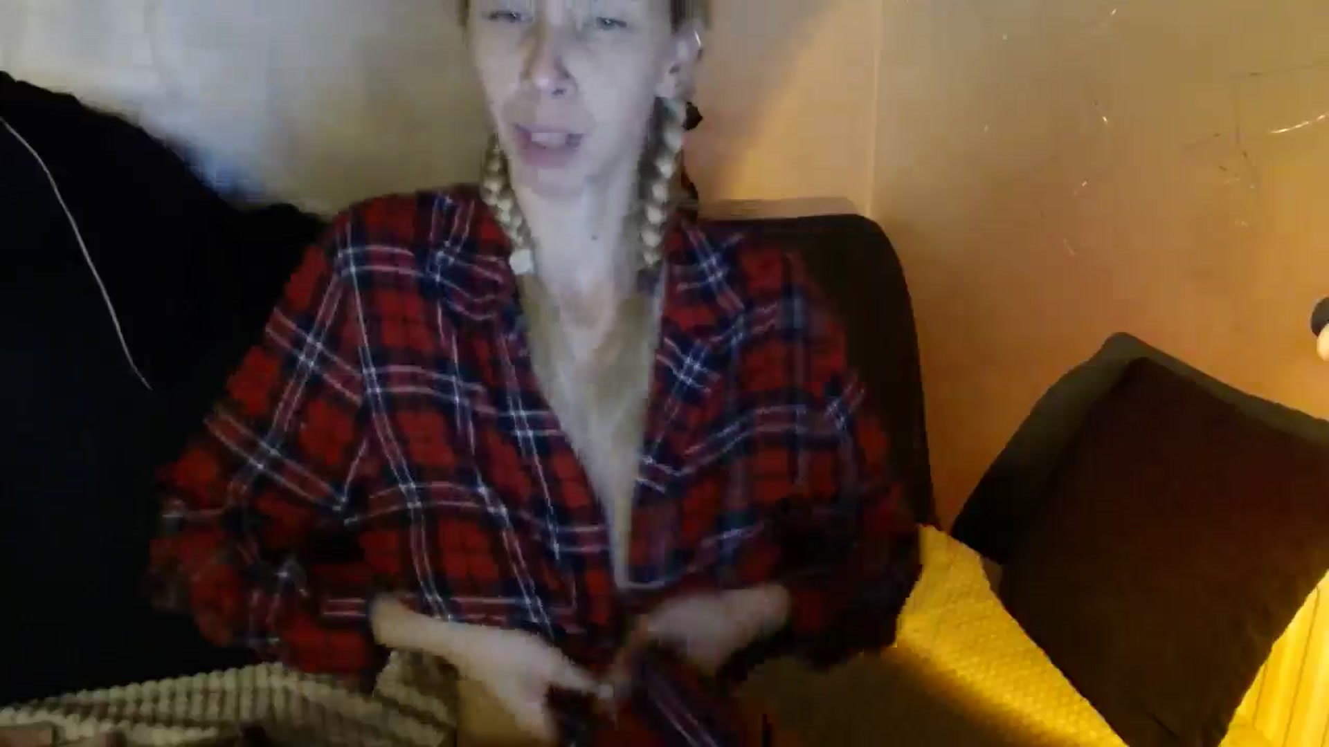 Gallery image thumbnail from Monika_lucci's myfreecams stream on, 10/19/2024, 16:59 image 13 of 20