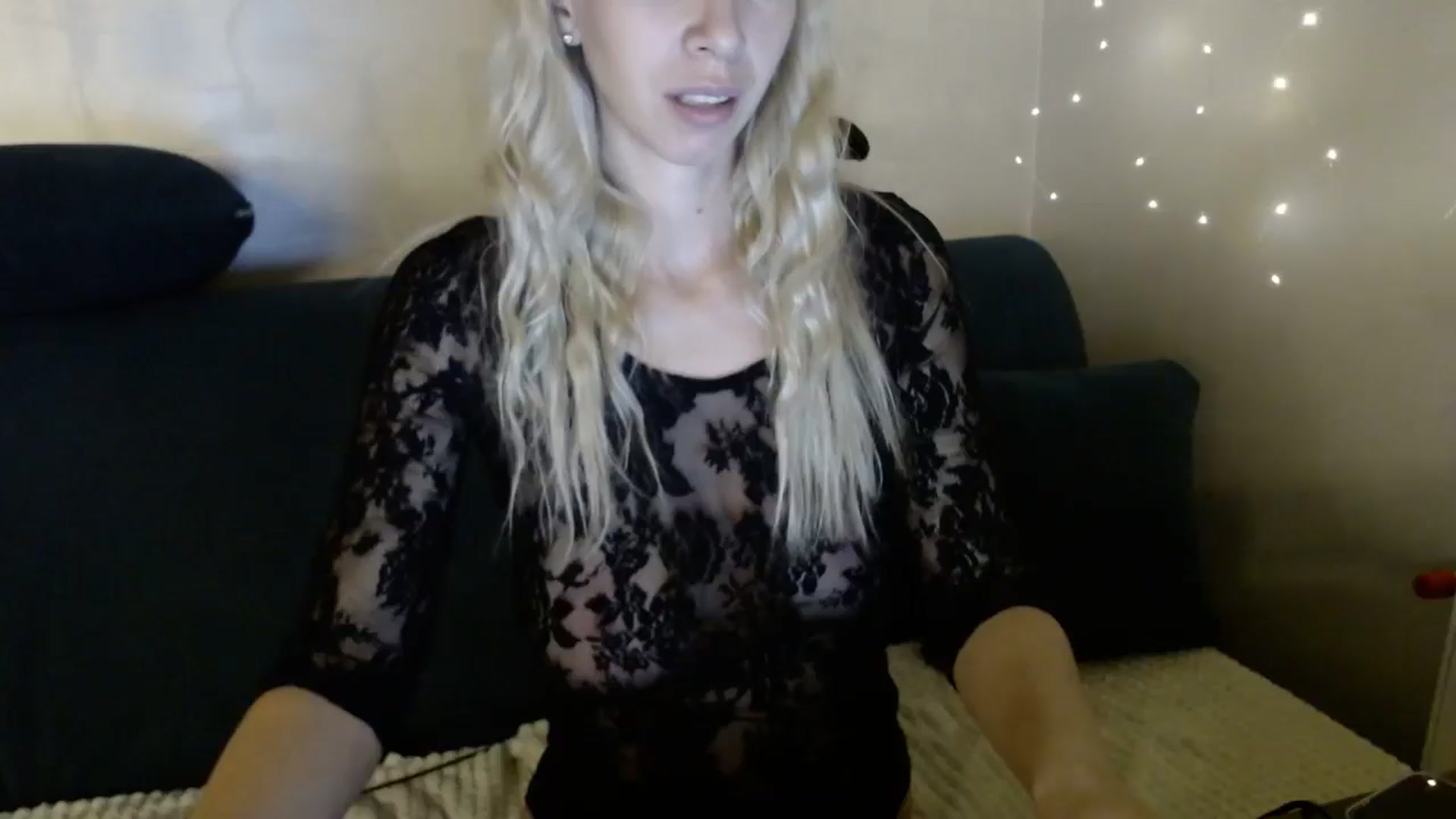 Gallery image thumbnail from Monika_lucci's myfreecams stream on, 10/20/2024, 19:37 image 11 of 20