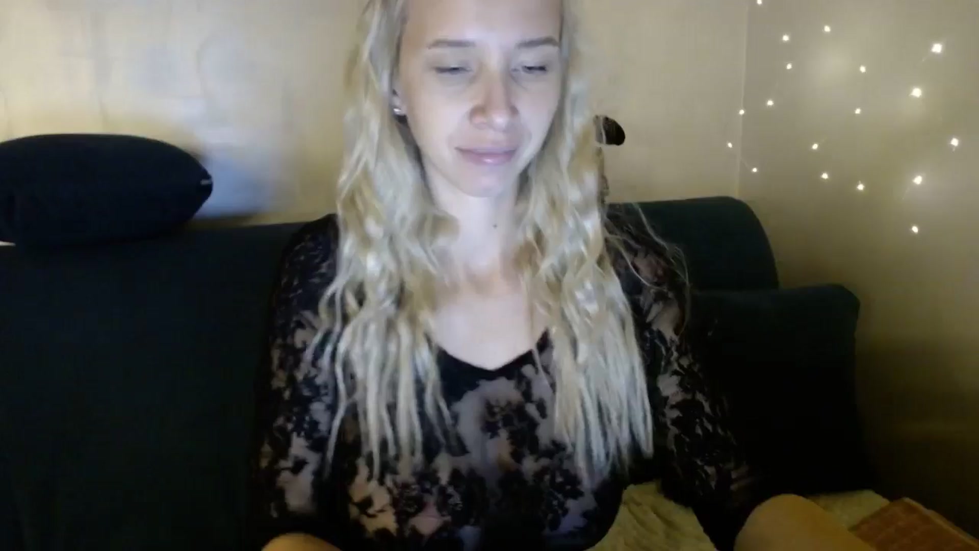 Gallery image thumbnail from Monika_lucci's myfreecams stream on, 10/20/2024, 19:37 image 2 of 20