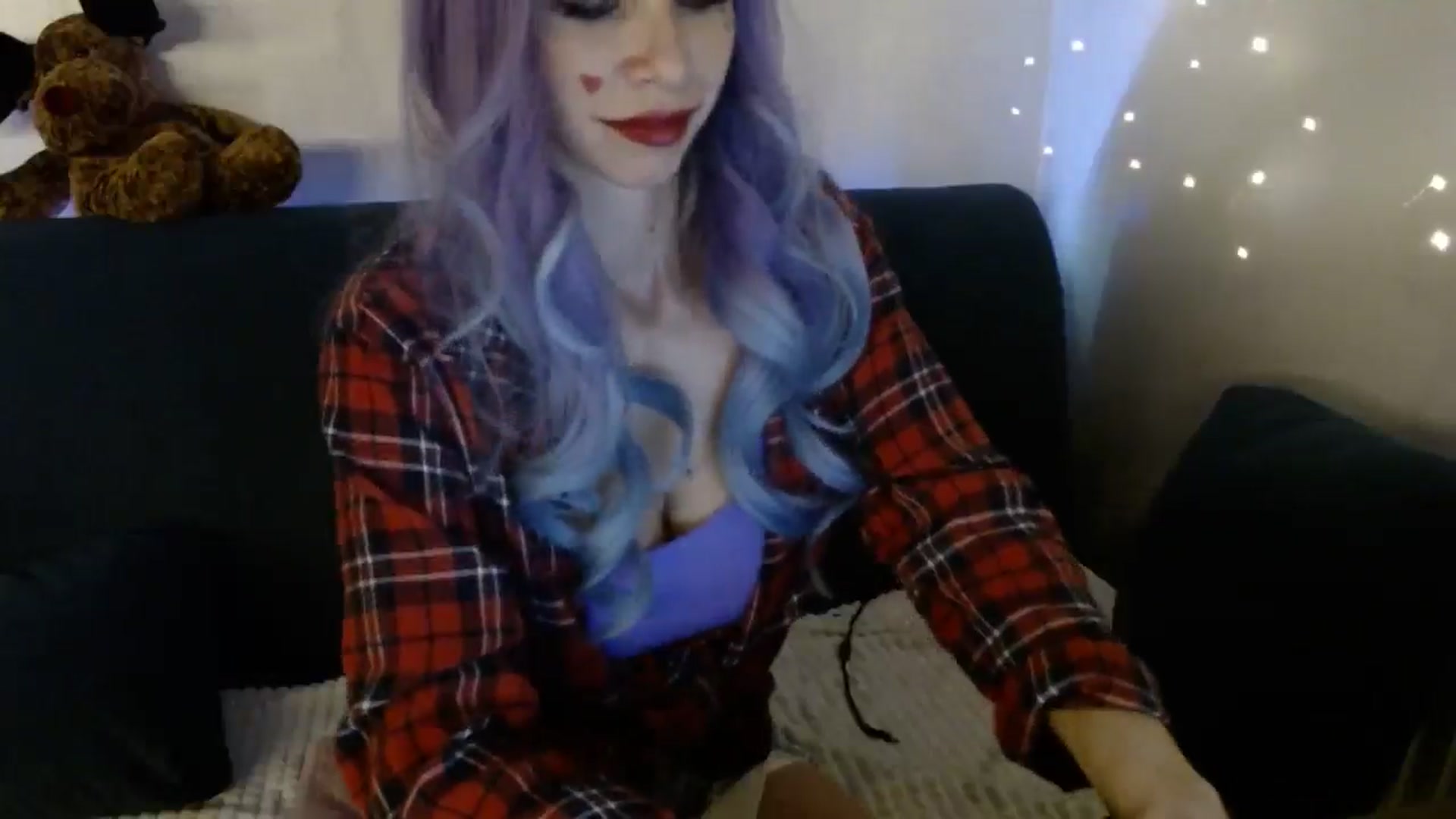 Gallery image thumbnail from Monika_lucci's myfreecams stream on, 10/31/2024, 20:49 image 9 of 20