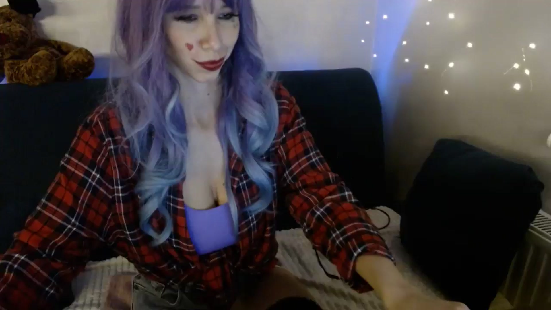 Gallery image thumbnail from Monika_lucci's myfreecams stream on, 10/31/2024, 20:49 image 17 of 20