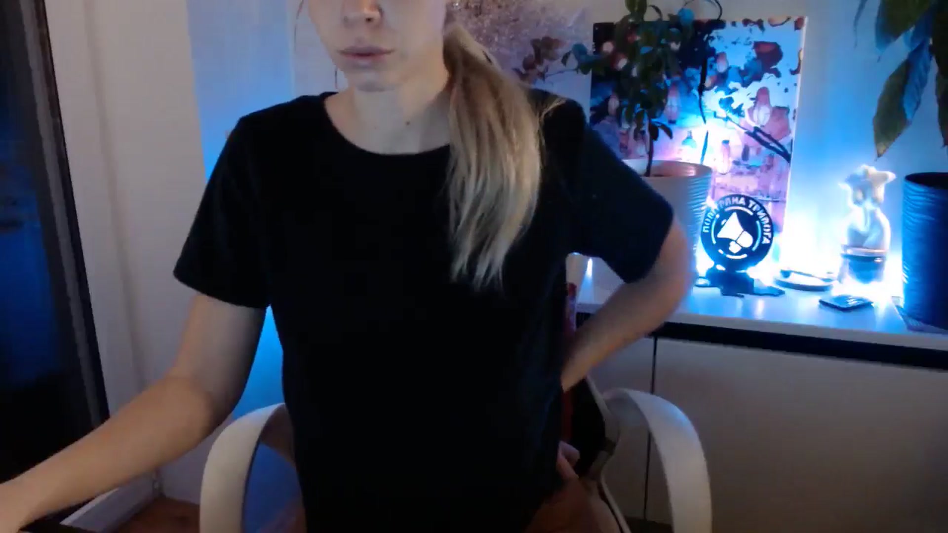 Gallery image thumbnail from Monika_lucci's myfreecams stream on, 12/12/2024, 16:21 image 20 of 20