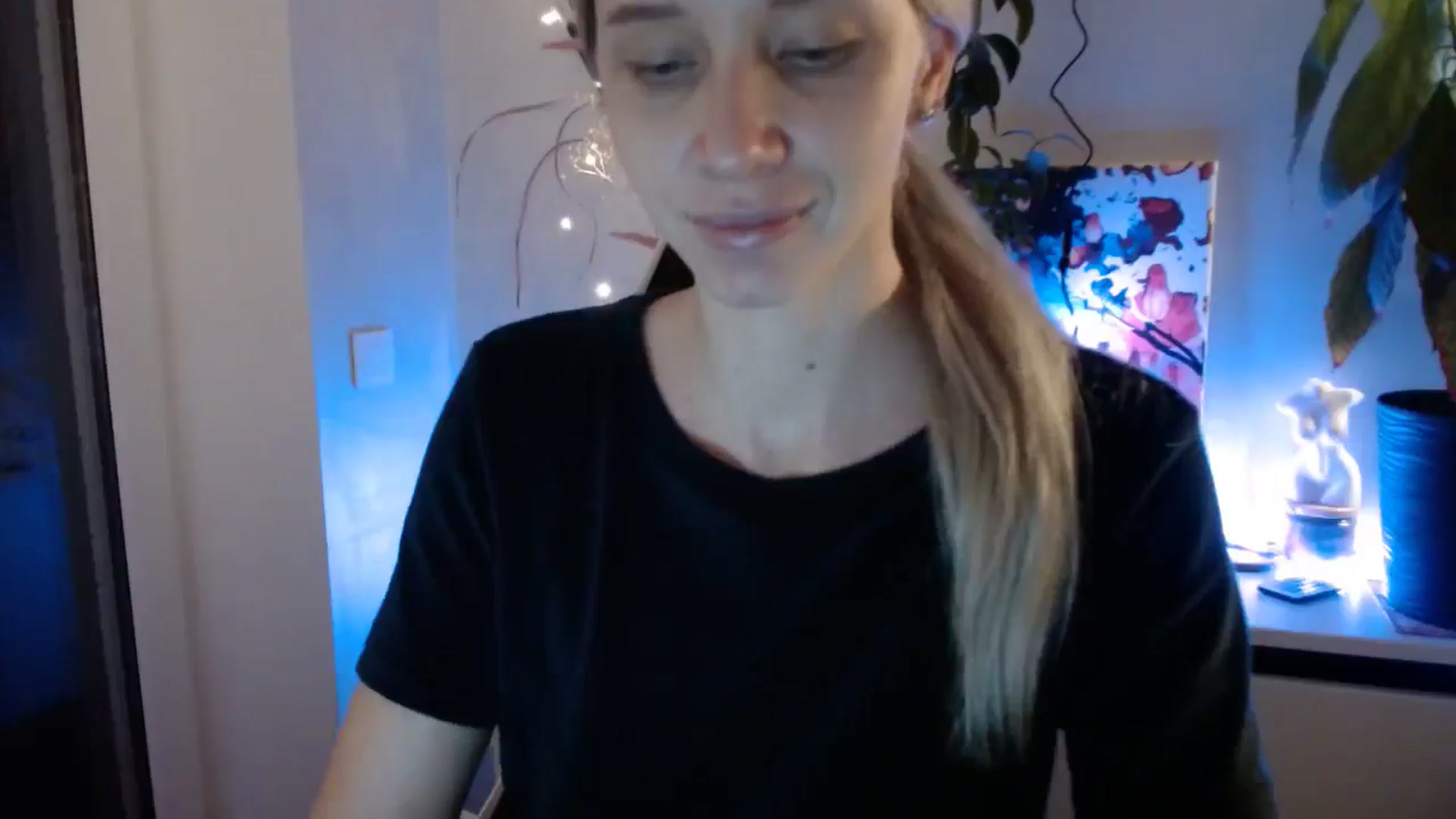 Gallery image thumbnail from Monika_lucci's myfreecams stream on, 12/12/2024, 16:21 image 6 of 20