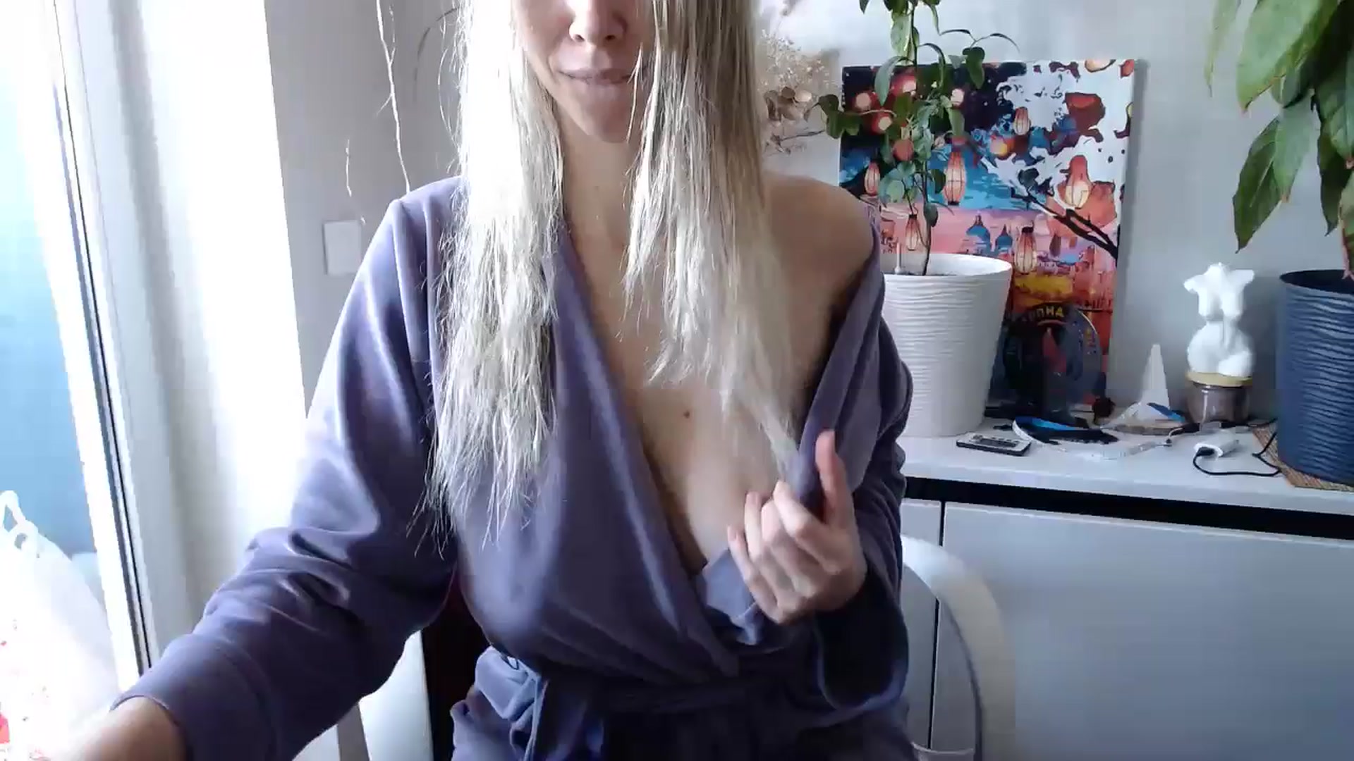 Gallery image thumbnail from Monika_lucci's myfreecams stream on, 12/31/2024, 10:06 image 1 of 20