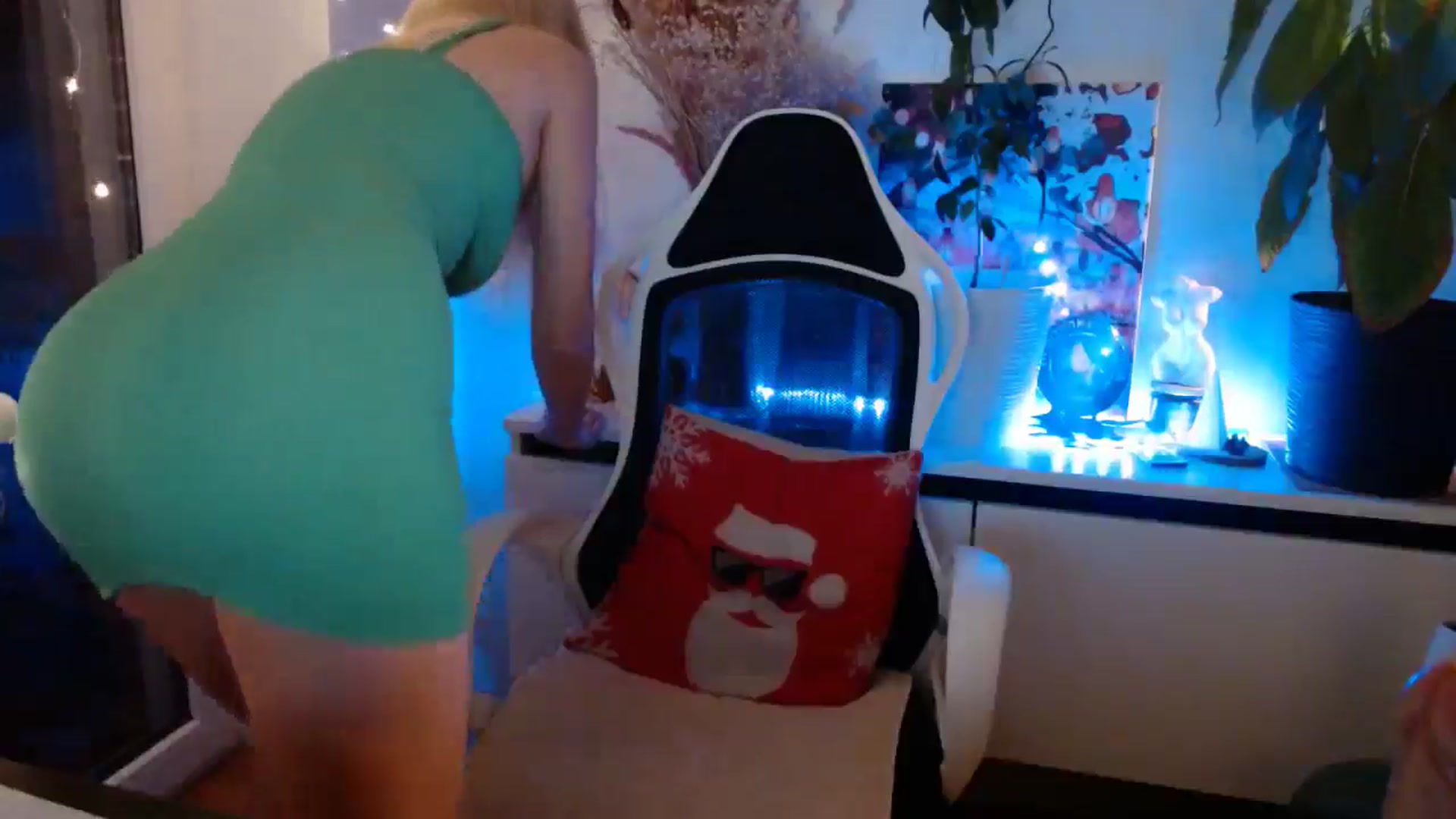 Gallery image thumbnail from Monika_lucci's myfreecams stream on, 01/28/2025, 17:24 image 20 of 20