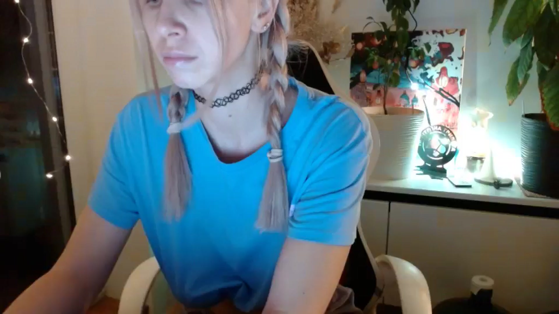Gallery image thumbnail from Monika_lucci's myfreecams stream on, 02/03/2025, 20:32 image 1 of 20