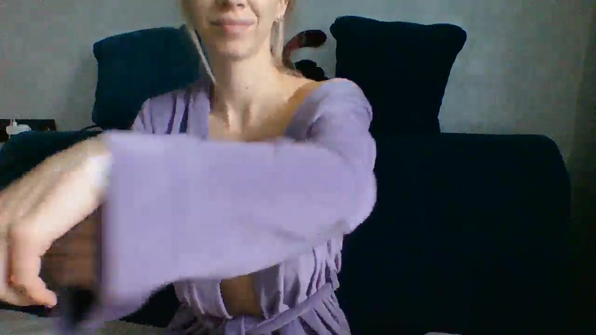 Gallery image thumbnail from Monika_lucci's myfreecams stream on, 02/06/2025, 09:55 image 15 of 20