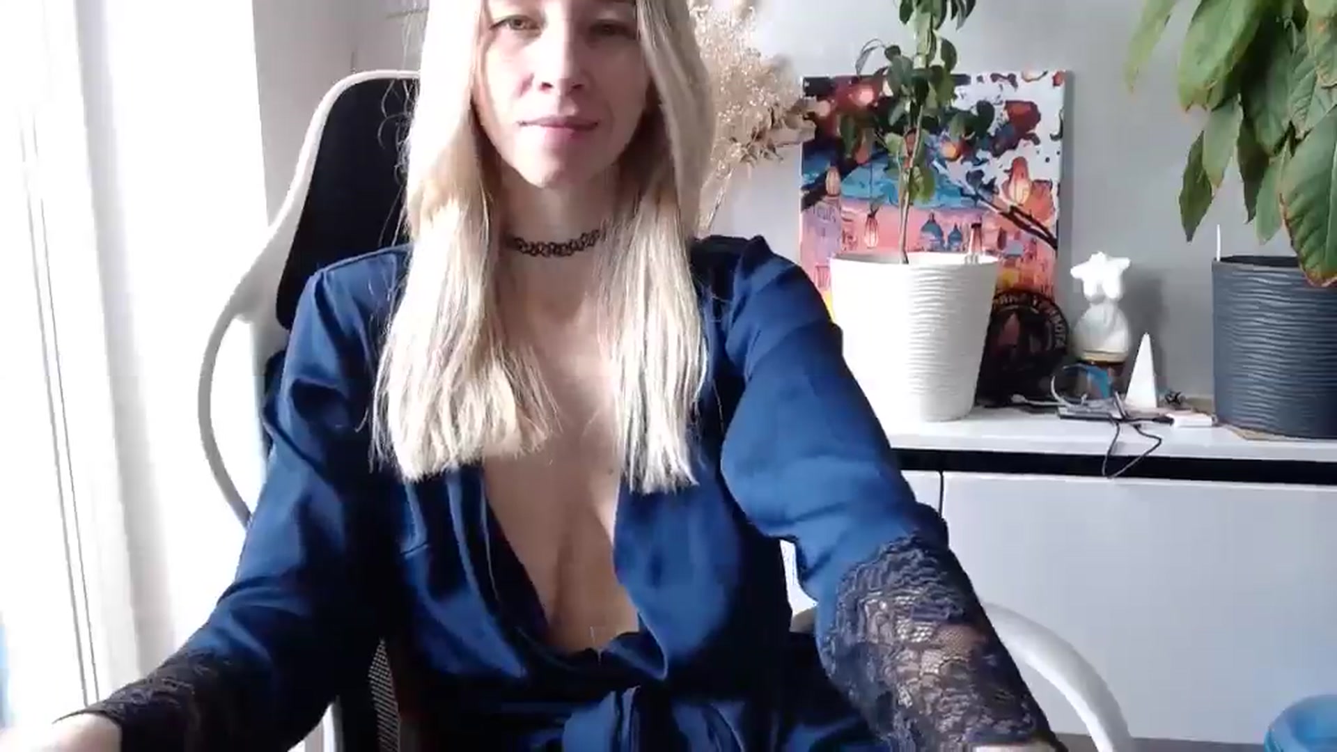 Gallery image thumbnail from Monika_lucci's myfreecams stream on, 02/22/2025, 10:08 image 3 of 20