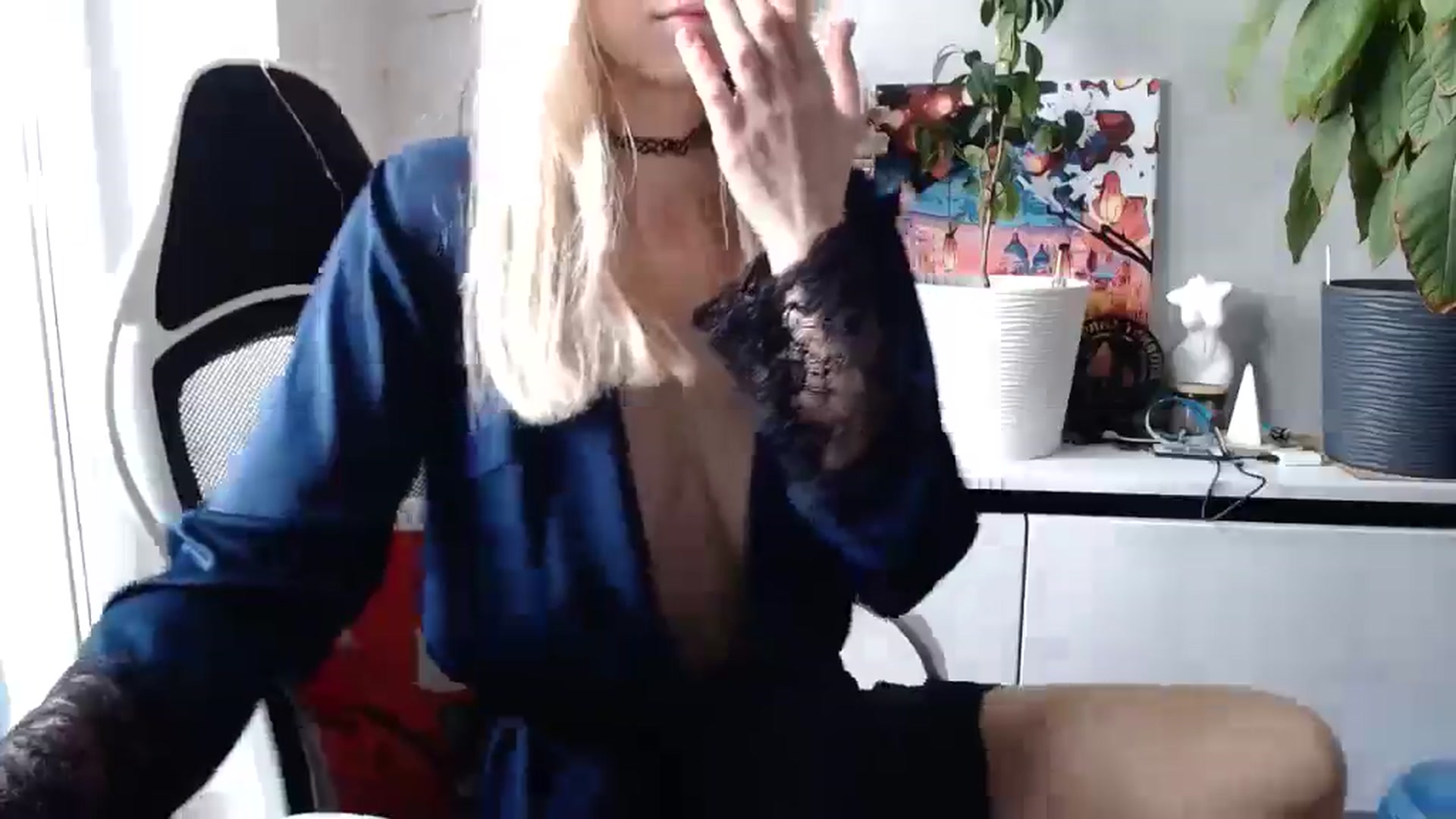 Gallery image thumbnail from Monika_lucci's myfreecams stream on, 02/22/2025, 10:08 image 10 of 20