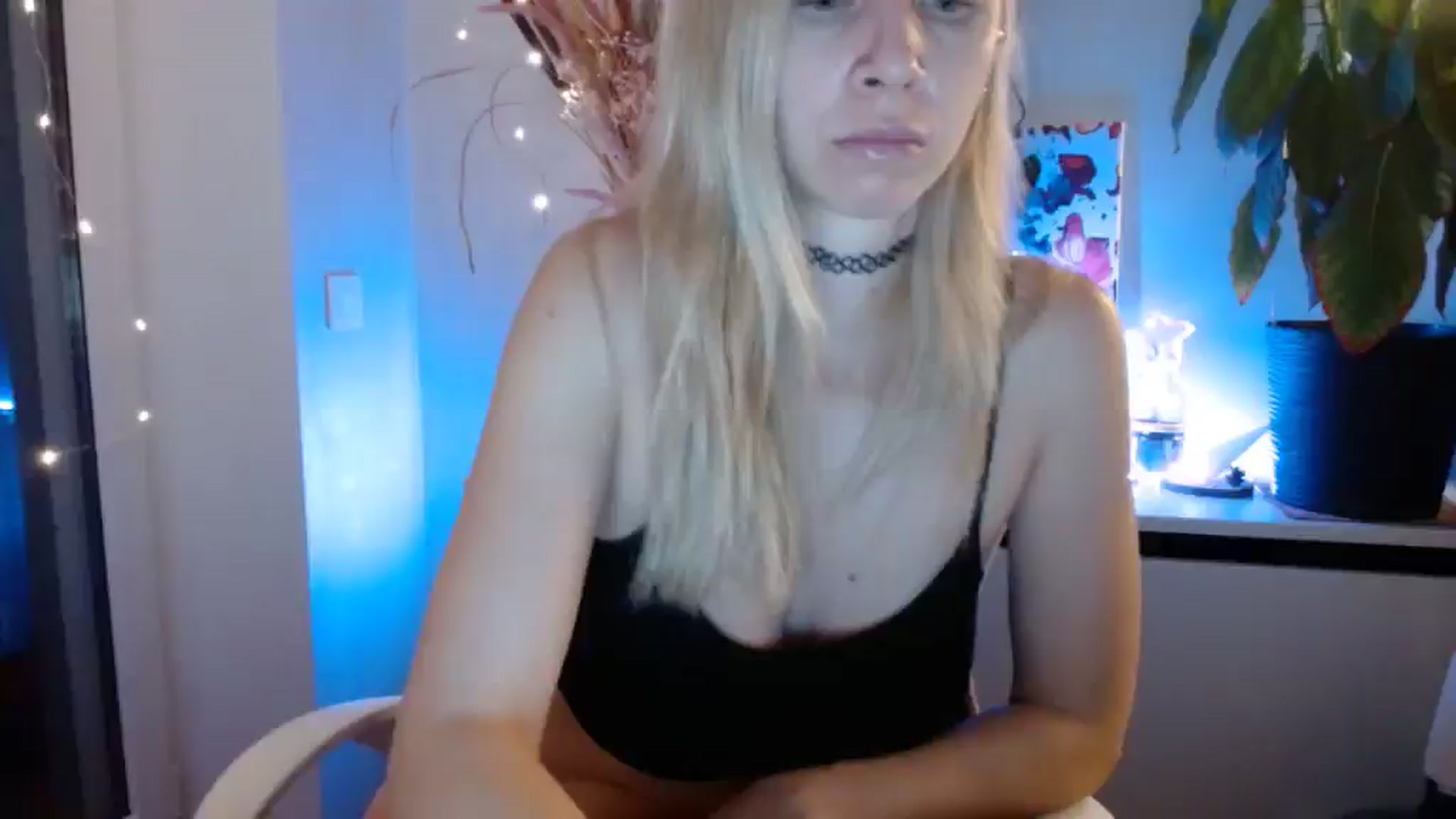 Gallery image thumbnail from Monika_lucci's myfreecams stream on, 02/23/2025, 19:08 image 19 of 20