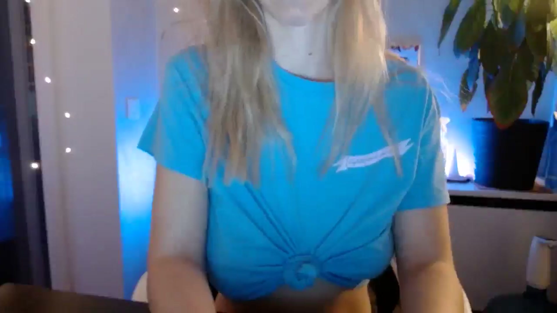 Gallery image thumbnail from Monika_lucci's myfreecams stream on, 02/27/2025, 17:13 image 18 of 20