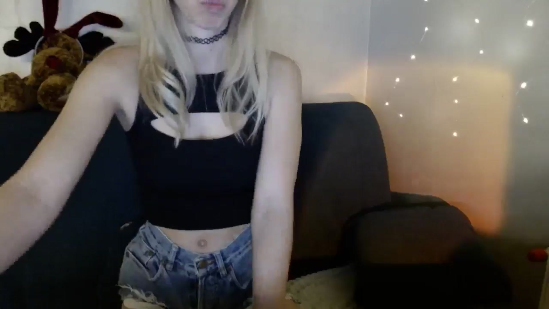 Gallery image thumbnail from Monika_lucci's myfreecams stream on, 03/07/2025, 20:07 image 19 of 20