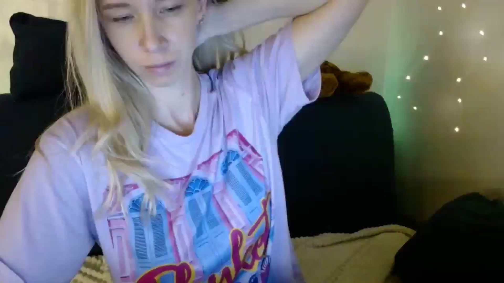Gallery image thumbnail from Monika_lucci's myfreecams stream on, 03/16/2025, 18:19 image 12 of 20