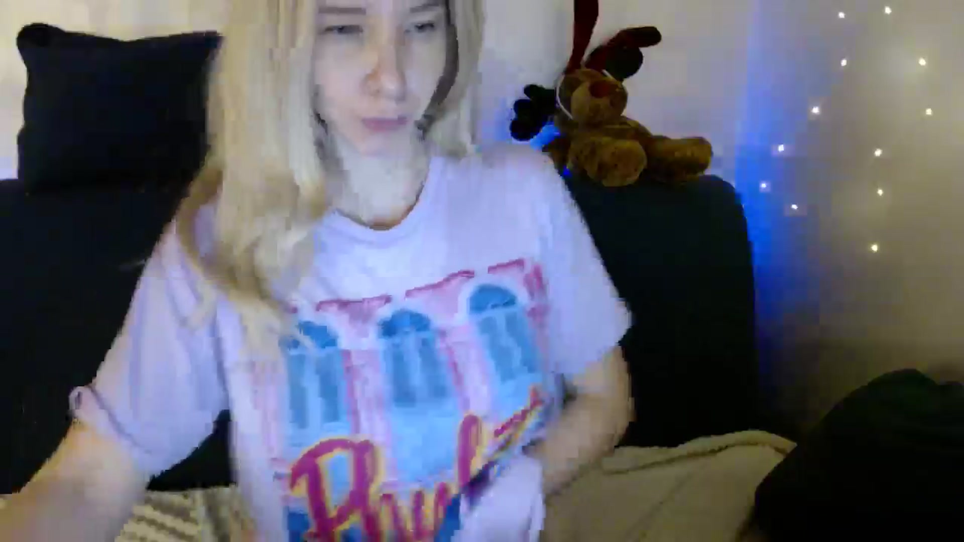 Gallery image thumbnail from Monika_lucci's myfreecams stream on, 03/16/2025, 18:19 image 15 of 20